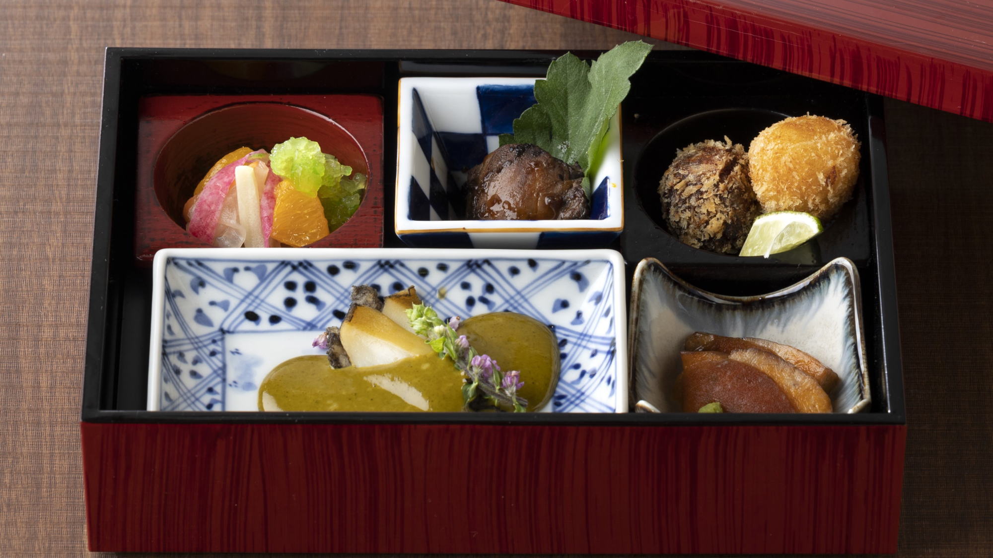 冬季創作和食：前菜　五種の味覚料理