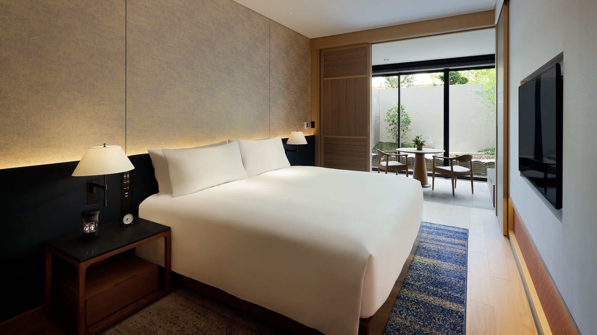 ROKU KYOTO, LXR Hotels & Resorts(部屋(ベッドルーム))