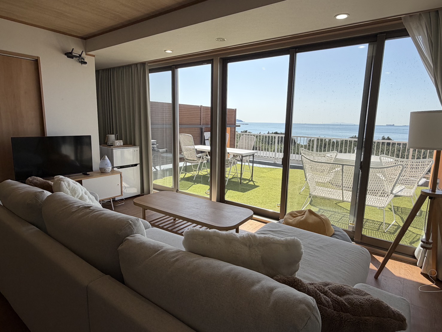 スイートルーム　- LUX OCEAN -