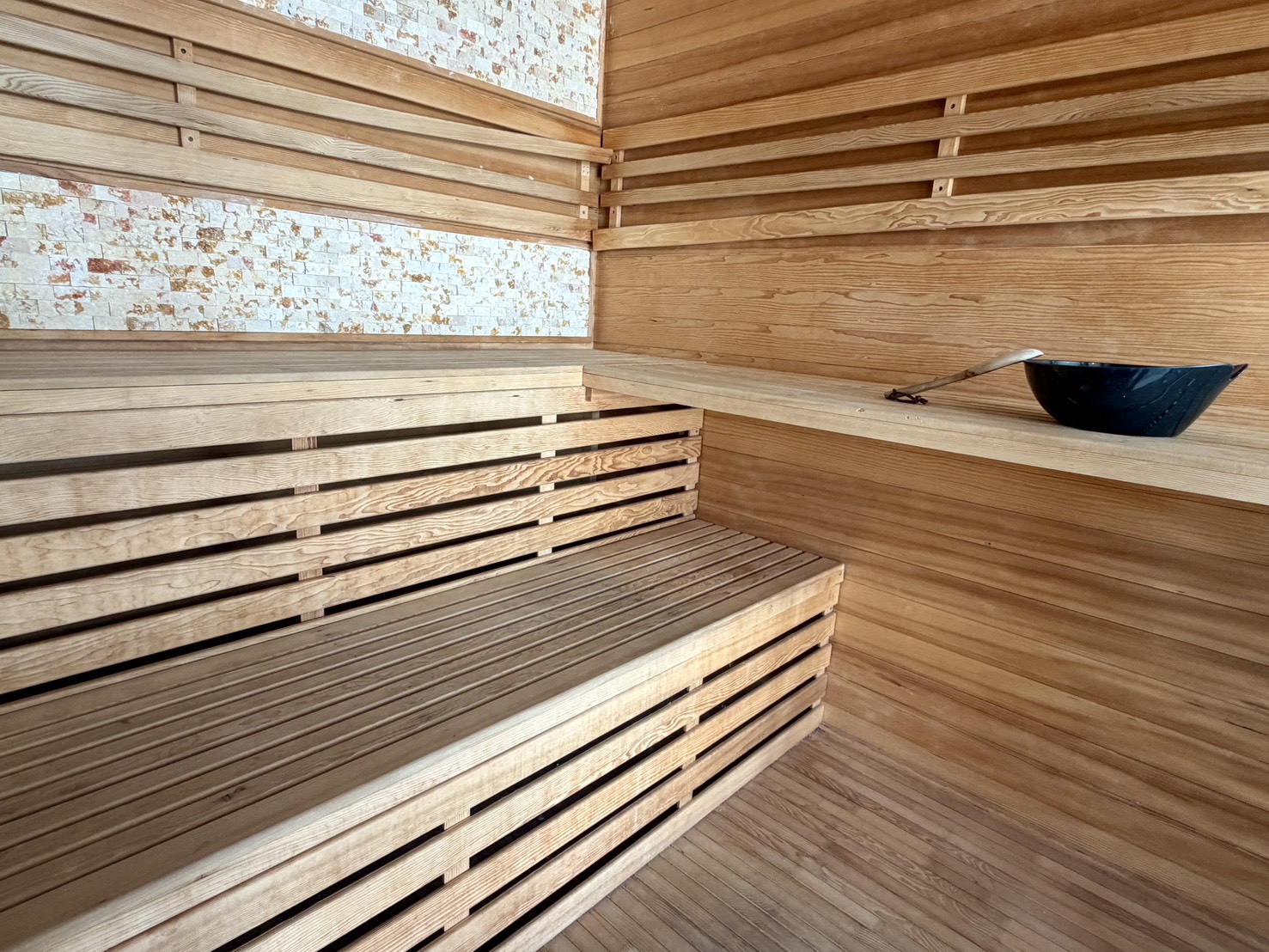 [サウナルーム]☆水着着用☆夕日とともに楽しむサウナ