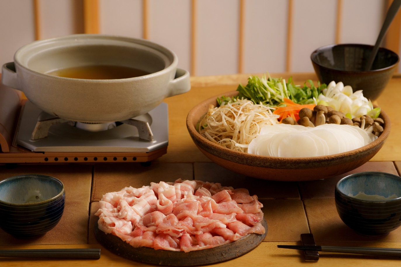 島根県の「食」と「てしごと」をご堪能する特別なプラン！選べる夕食＆日替わり小鉢の朝食（2食付）