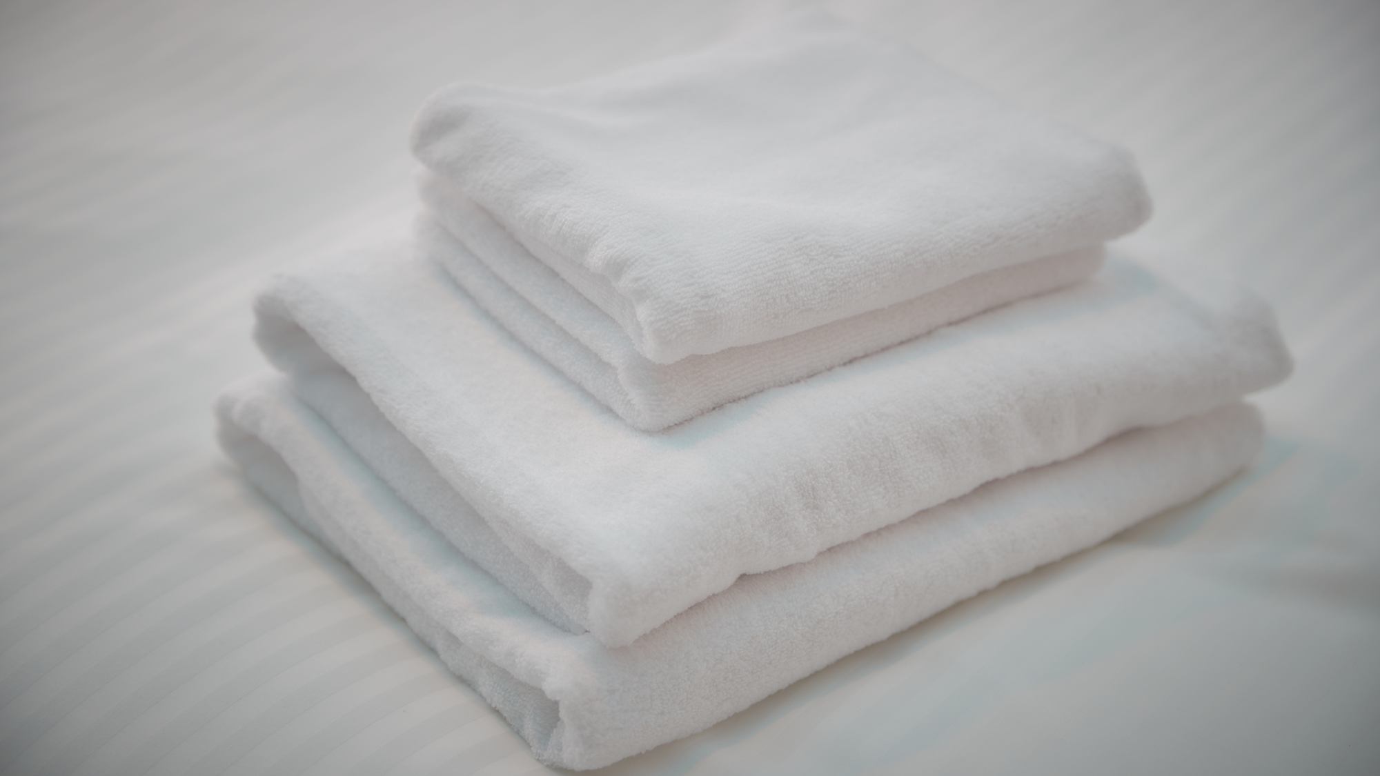 【全室】ふかふかのタオルをご用意。心地よい肌触りでリラックスできます。
