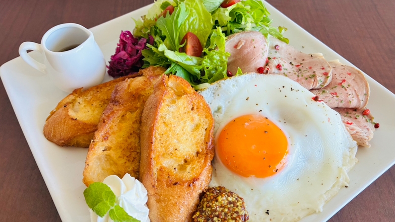 【WEB限定】当日まで予約可能！オリジナルモーニングプレートで朝からリフレッシュ♪（朝食付）