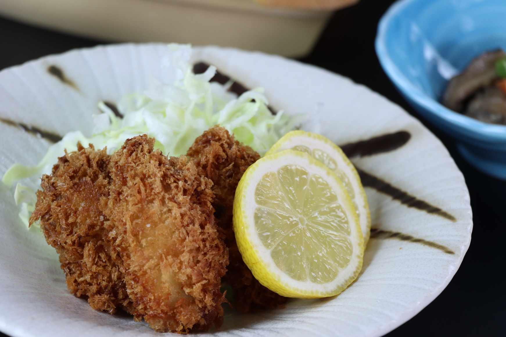 【冬の味覚とあったかお鍋☆】漁師直送！大粒でぷりっぷりの牡蠣を味わい尽くすグルメ旅♪