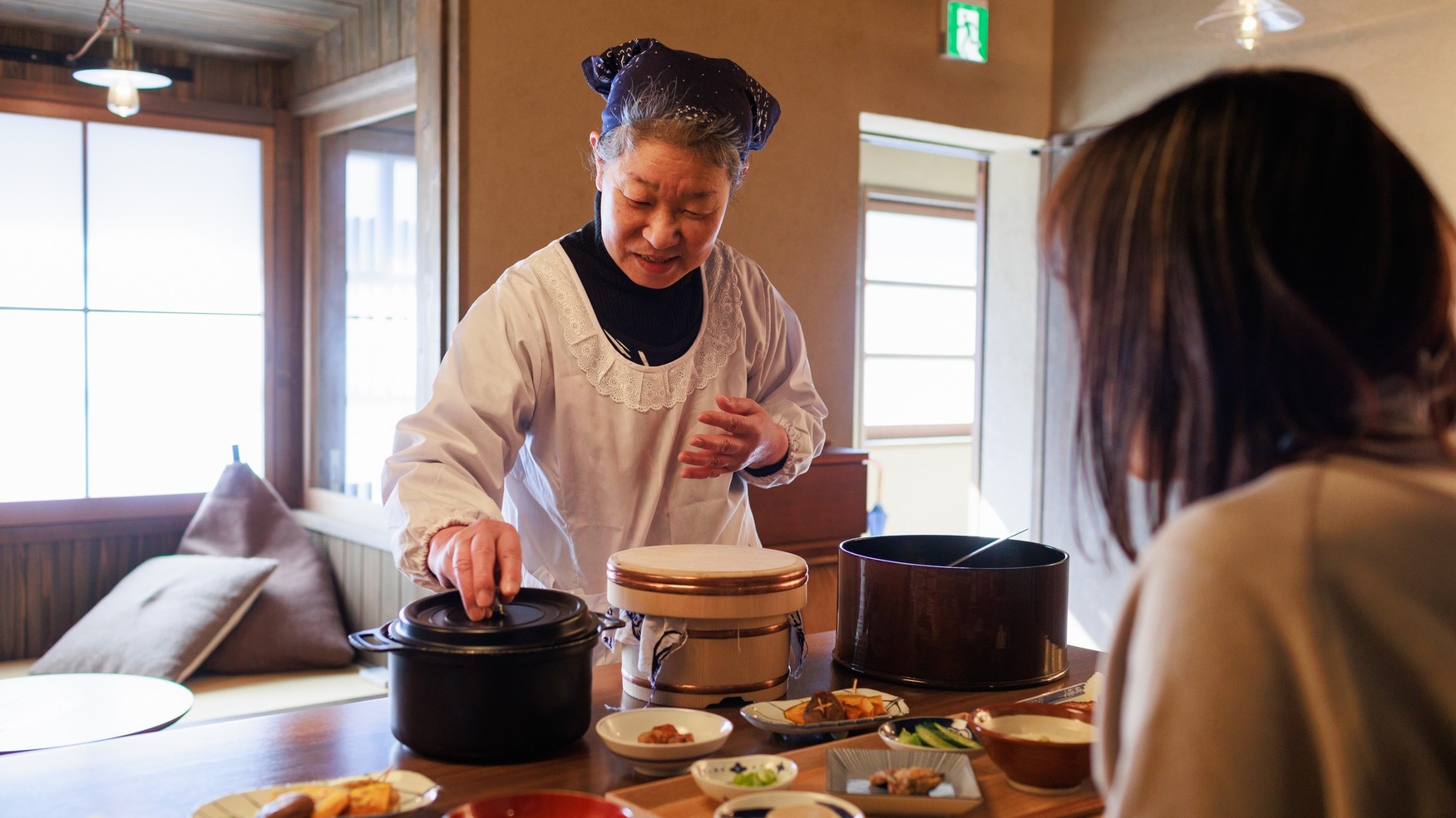 【2食付】地元のお母さんの手料理をお部屋で｜熊川おもてなし膳とやさしい味わいの朝粥