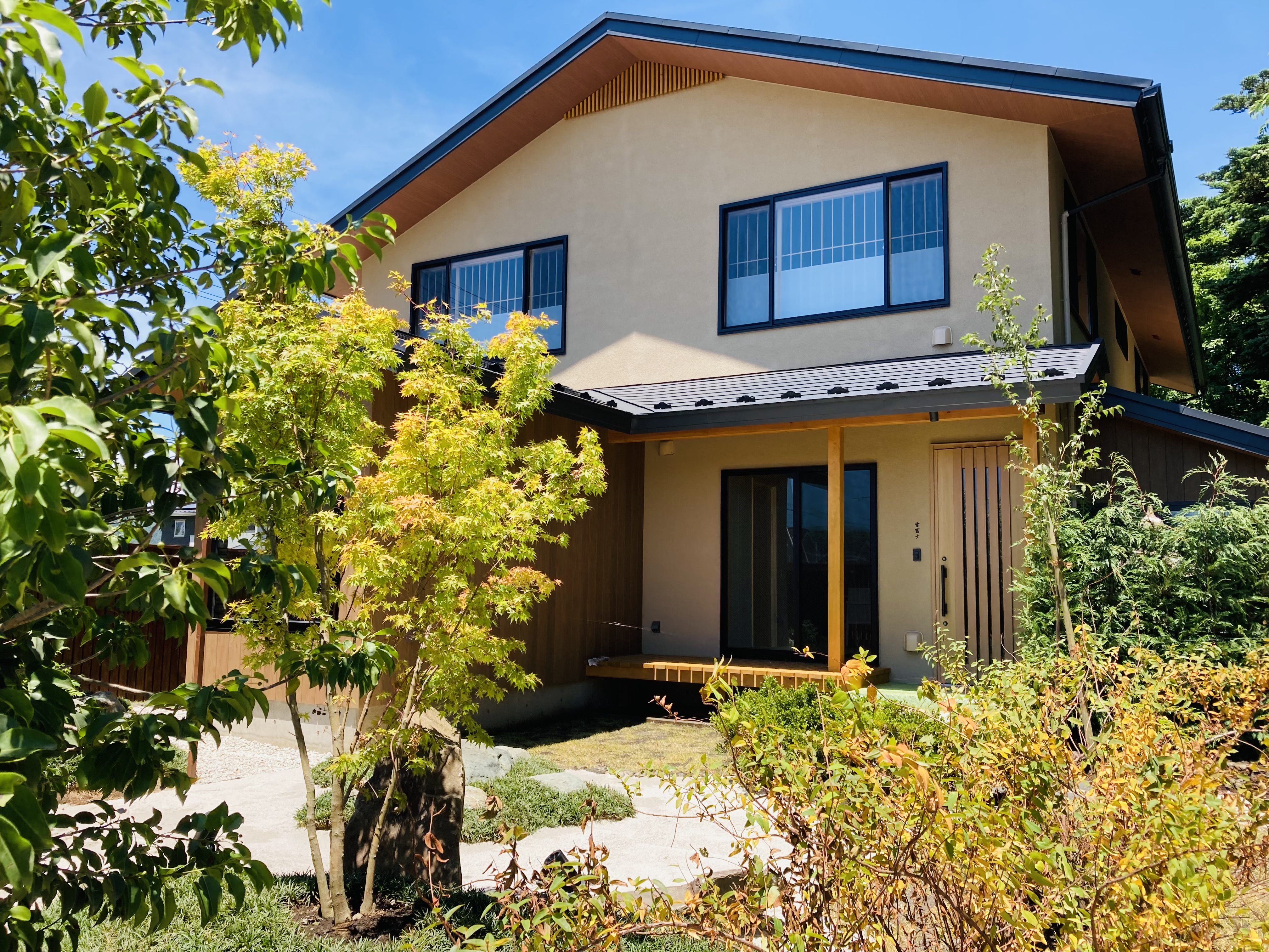 雪富士・専用の玄関