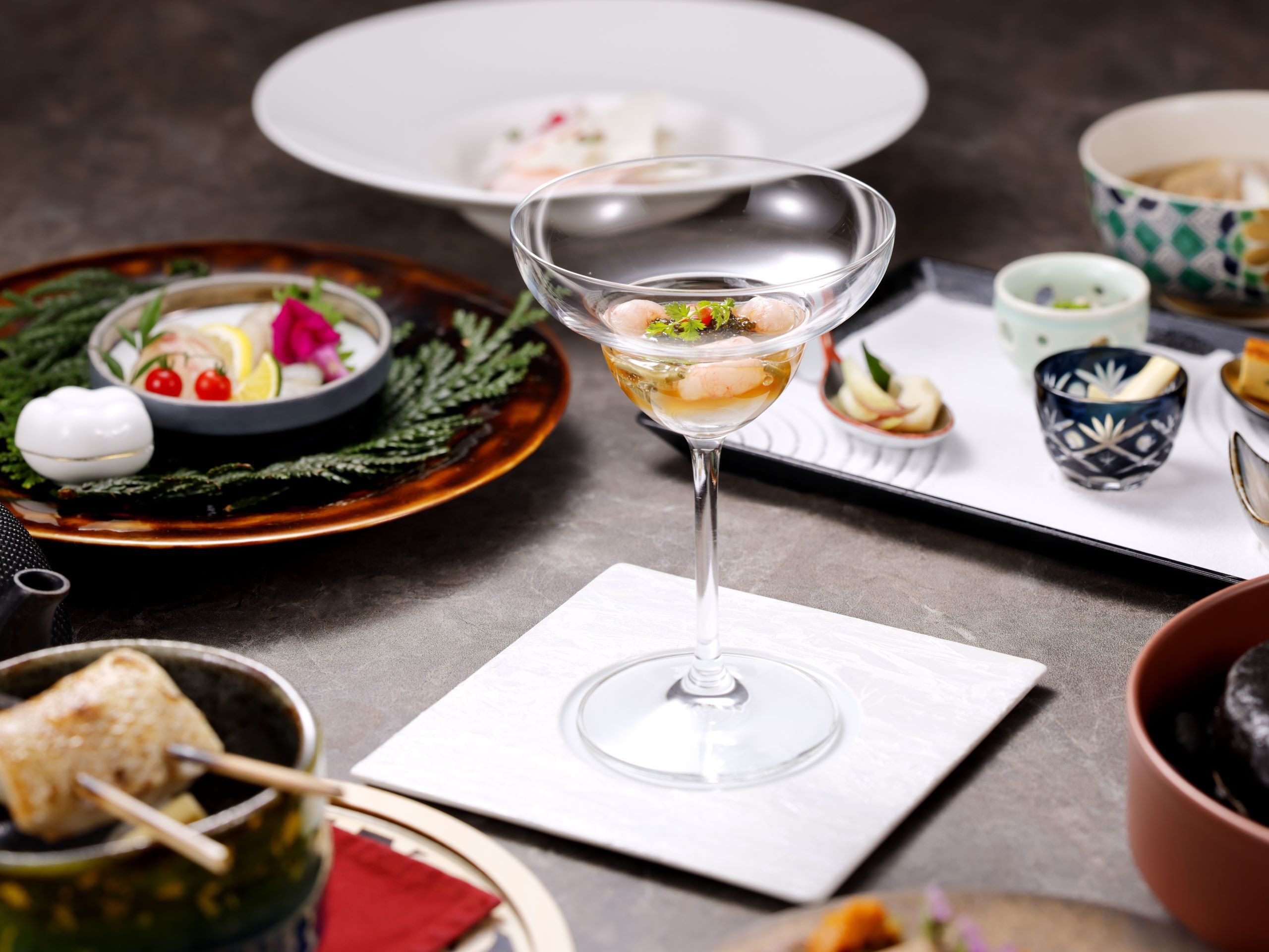 【プレミアコース：草】のどぐろと初夏の恵みを涼やかに味わう　朝夕2食付