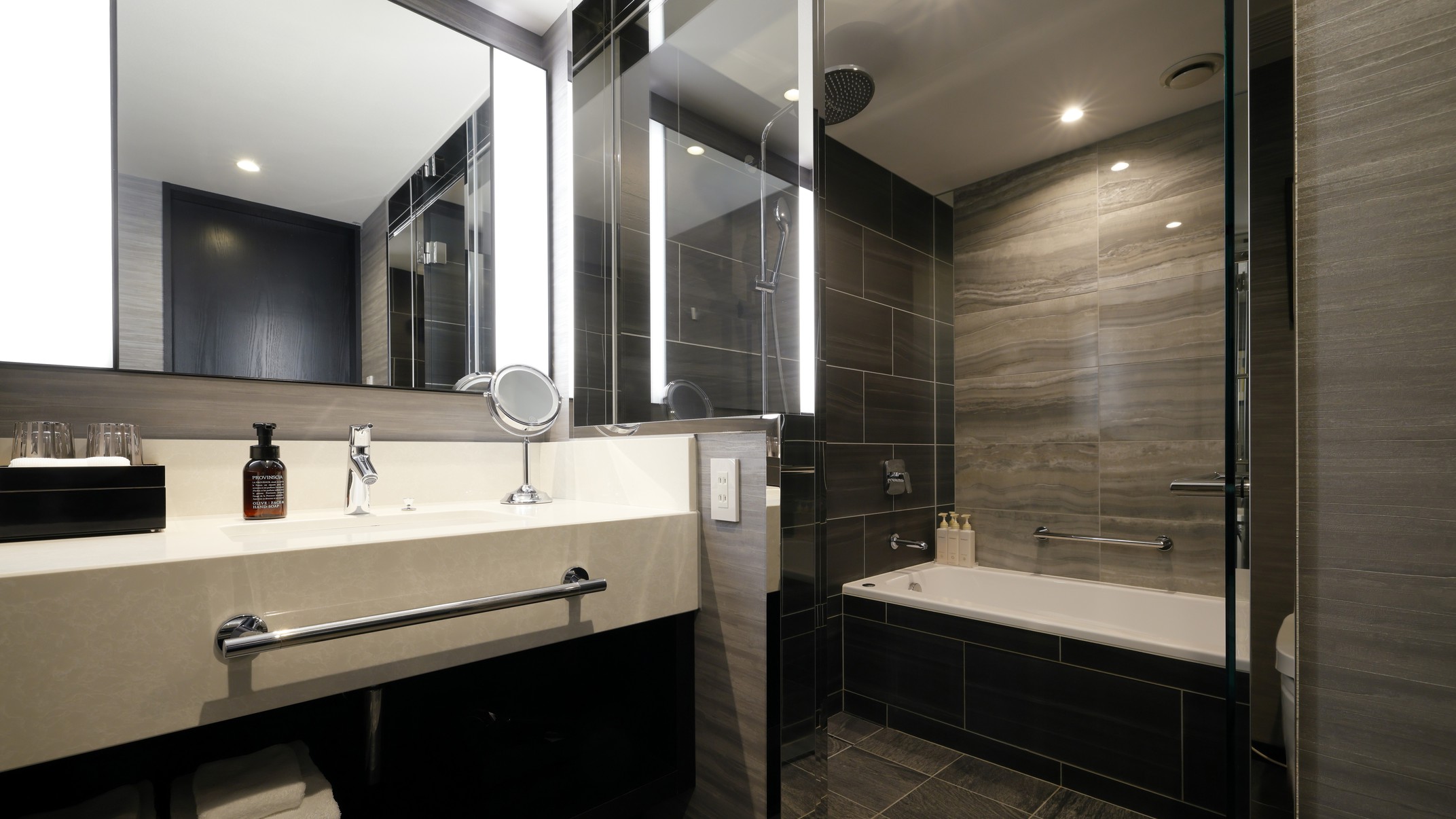 バスルーム（客室一例）