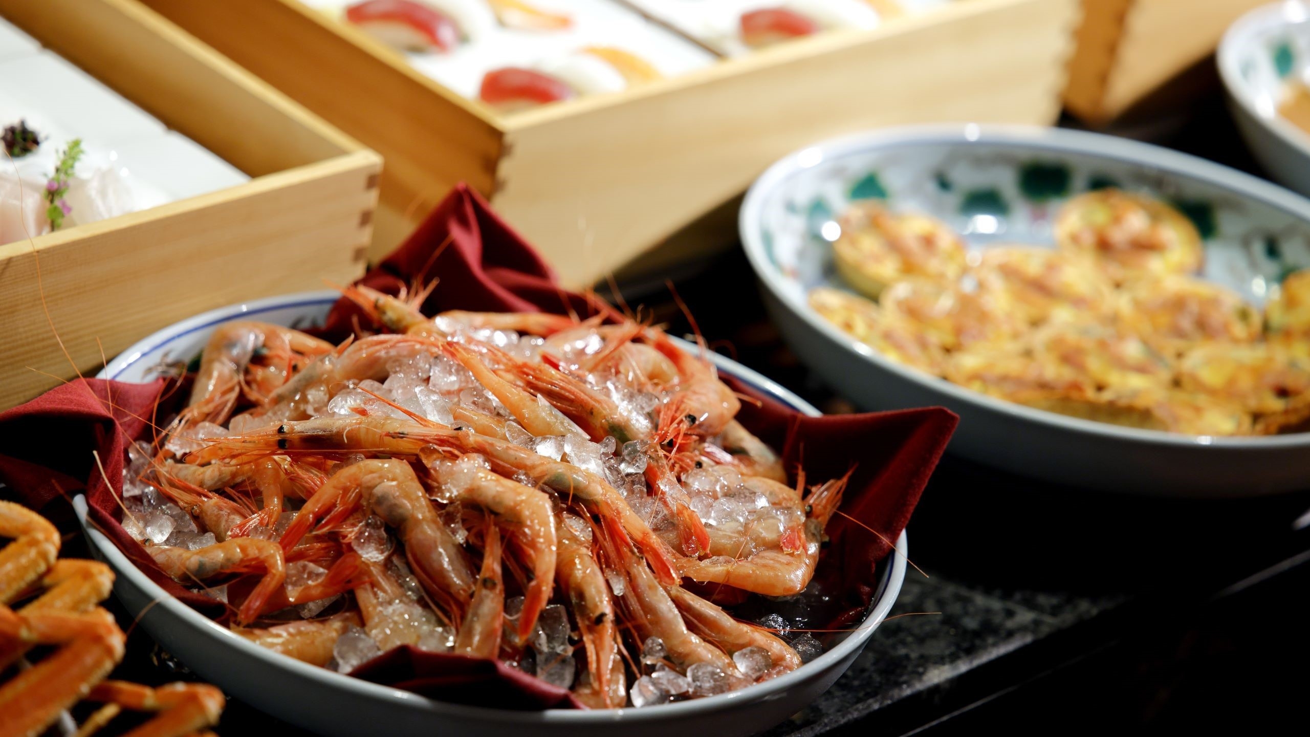 【美食50選】豪華ディナーブッフェ満喫ステイ／朝食＋ディナーブッフェ付