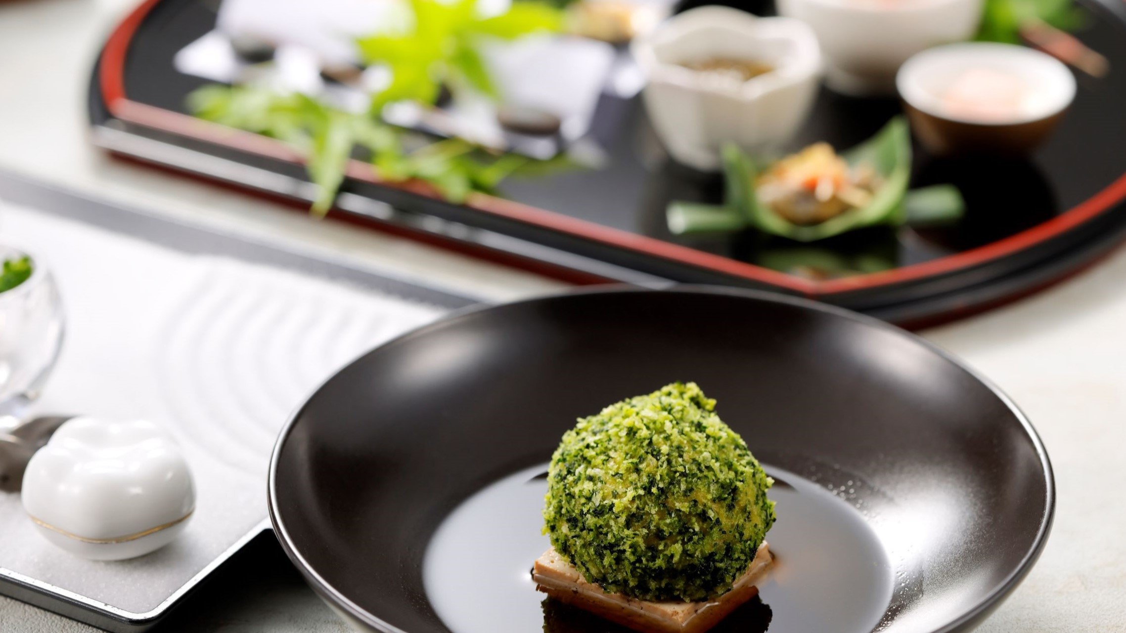 【ショートステイ】旬のおもてなし「金沢五彩コース：藍」をお得に堪能　朝夕2食付