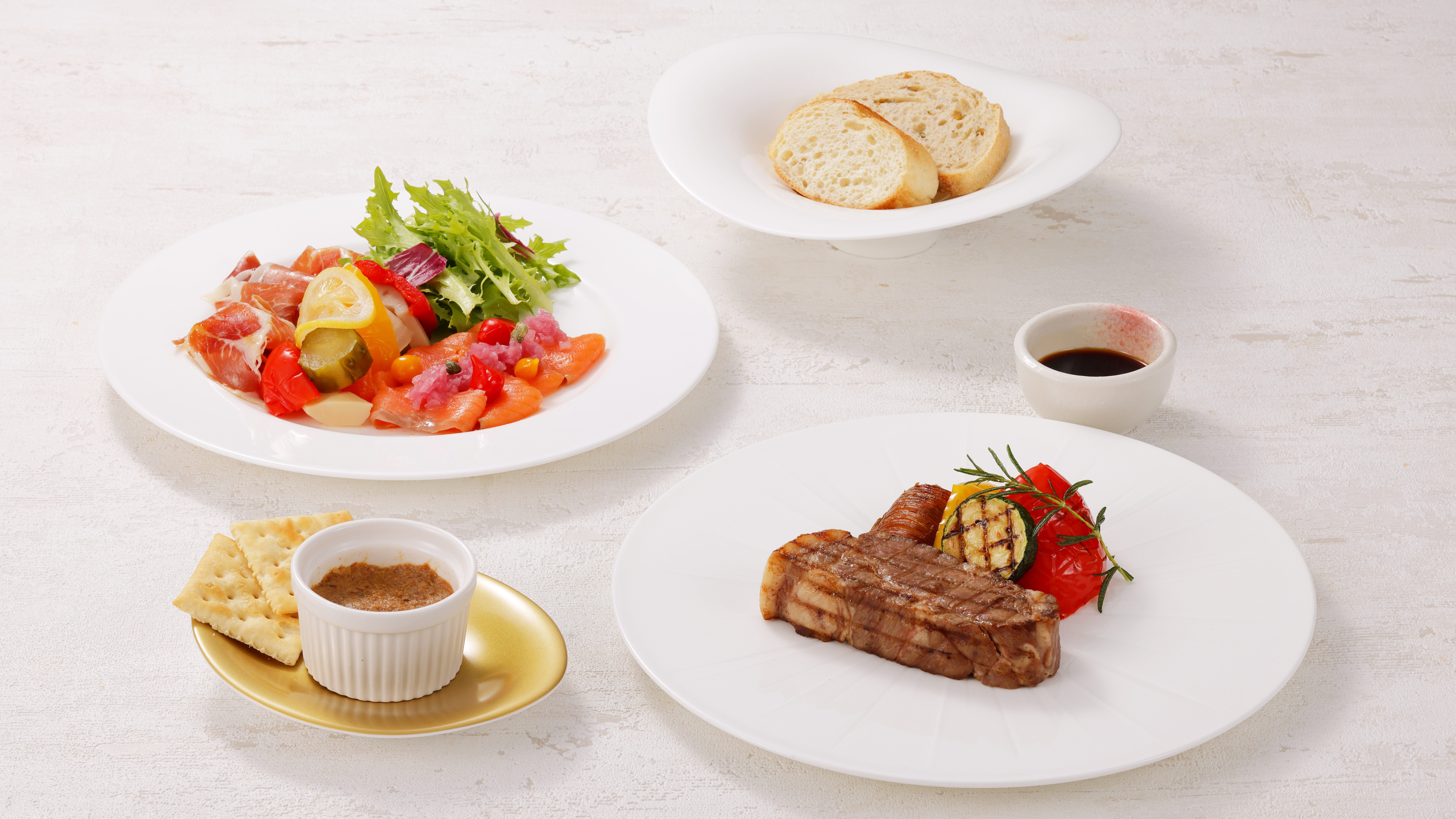 【ロビーラウンジ＆バー　セゾン】バー　フード洋食　※イメージ