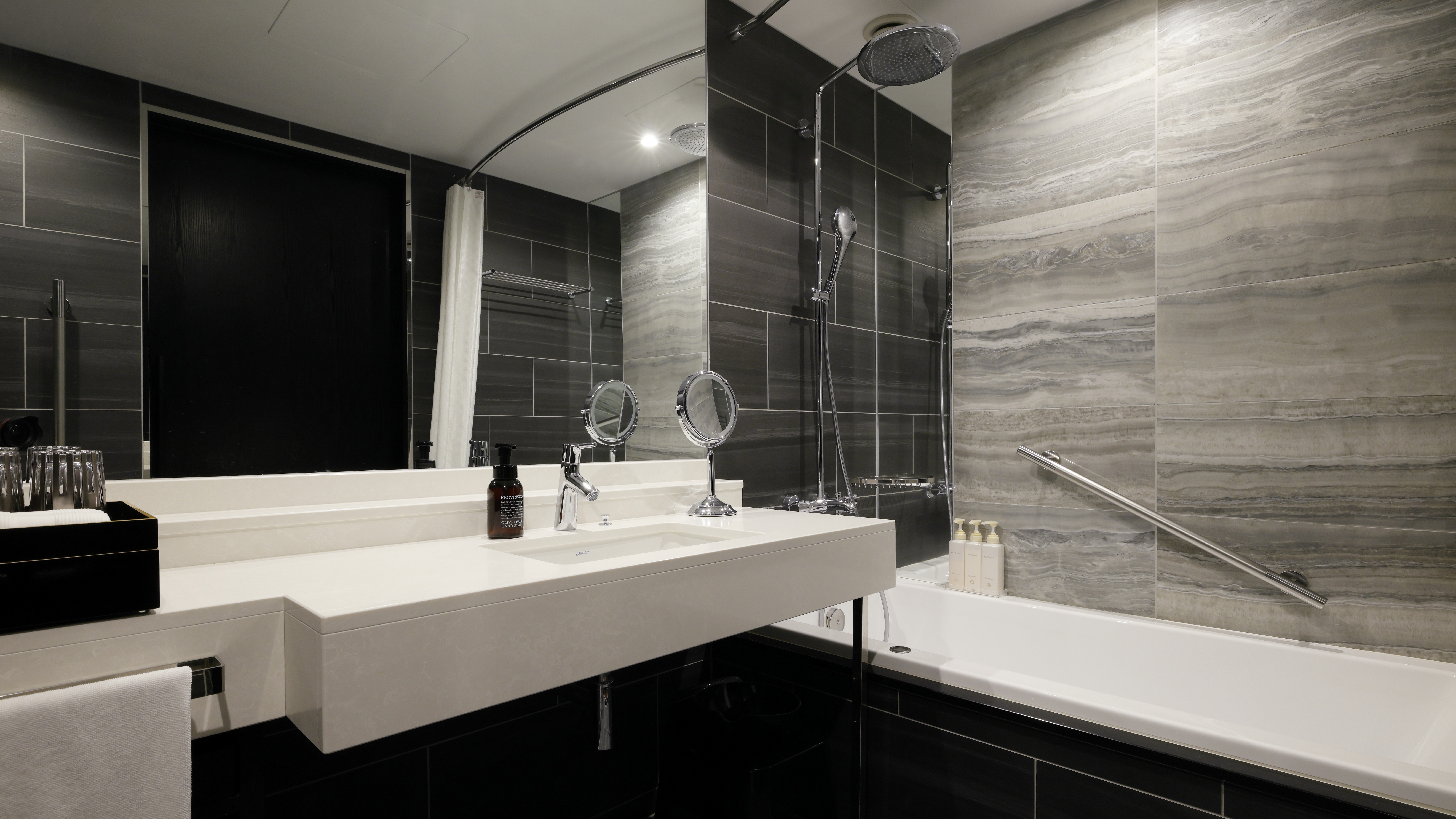 バスルーム（ユニバーサル）