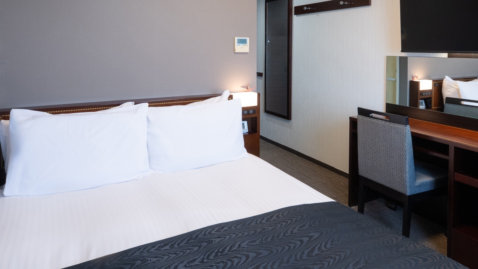 【素泊まり・連泊不可】室数限定モニタープラン【アパ社長カレープレゼント】