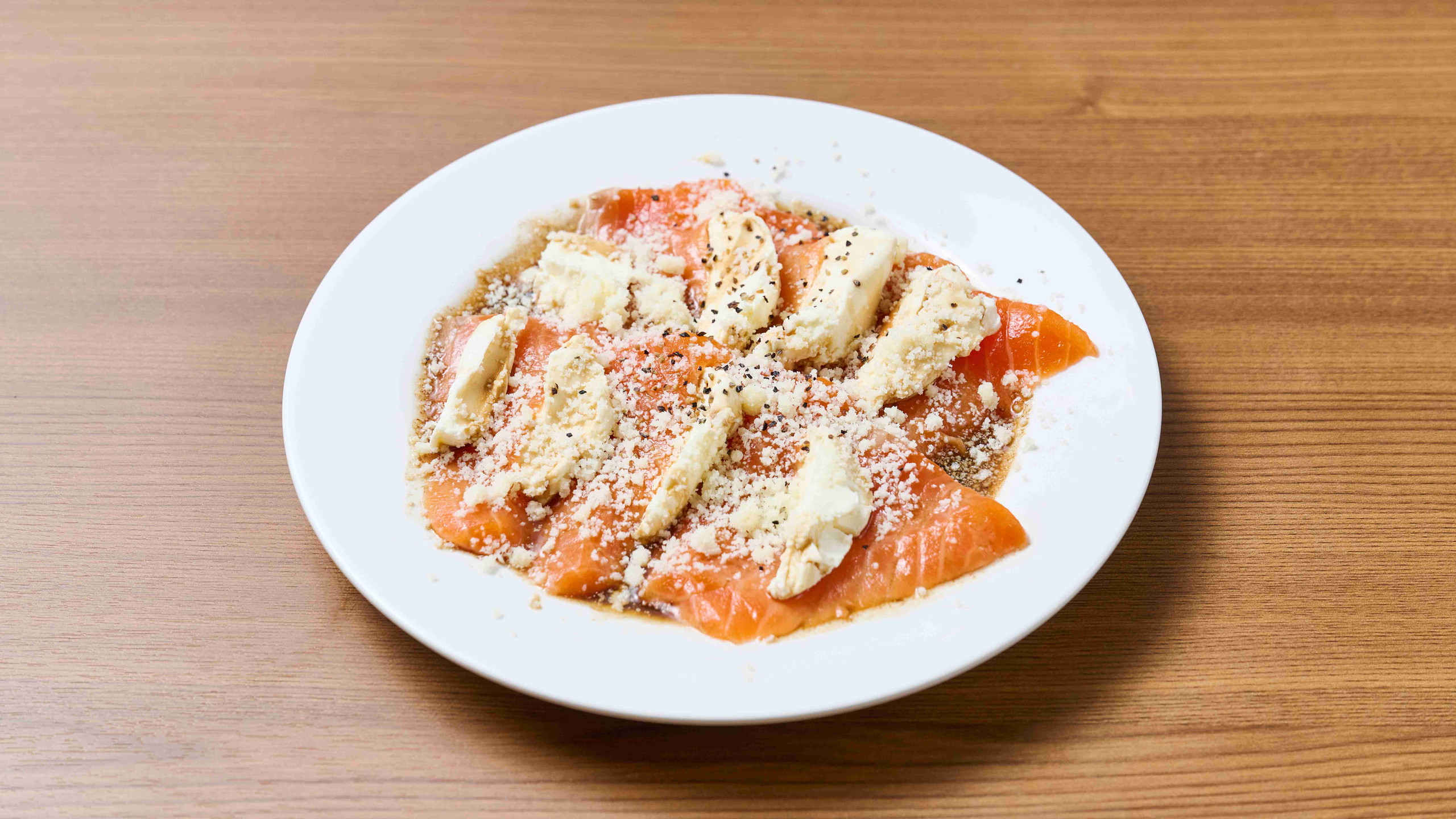【プレート】サーモンクリームチーズのカルパッチョ