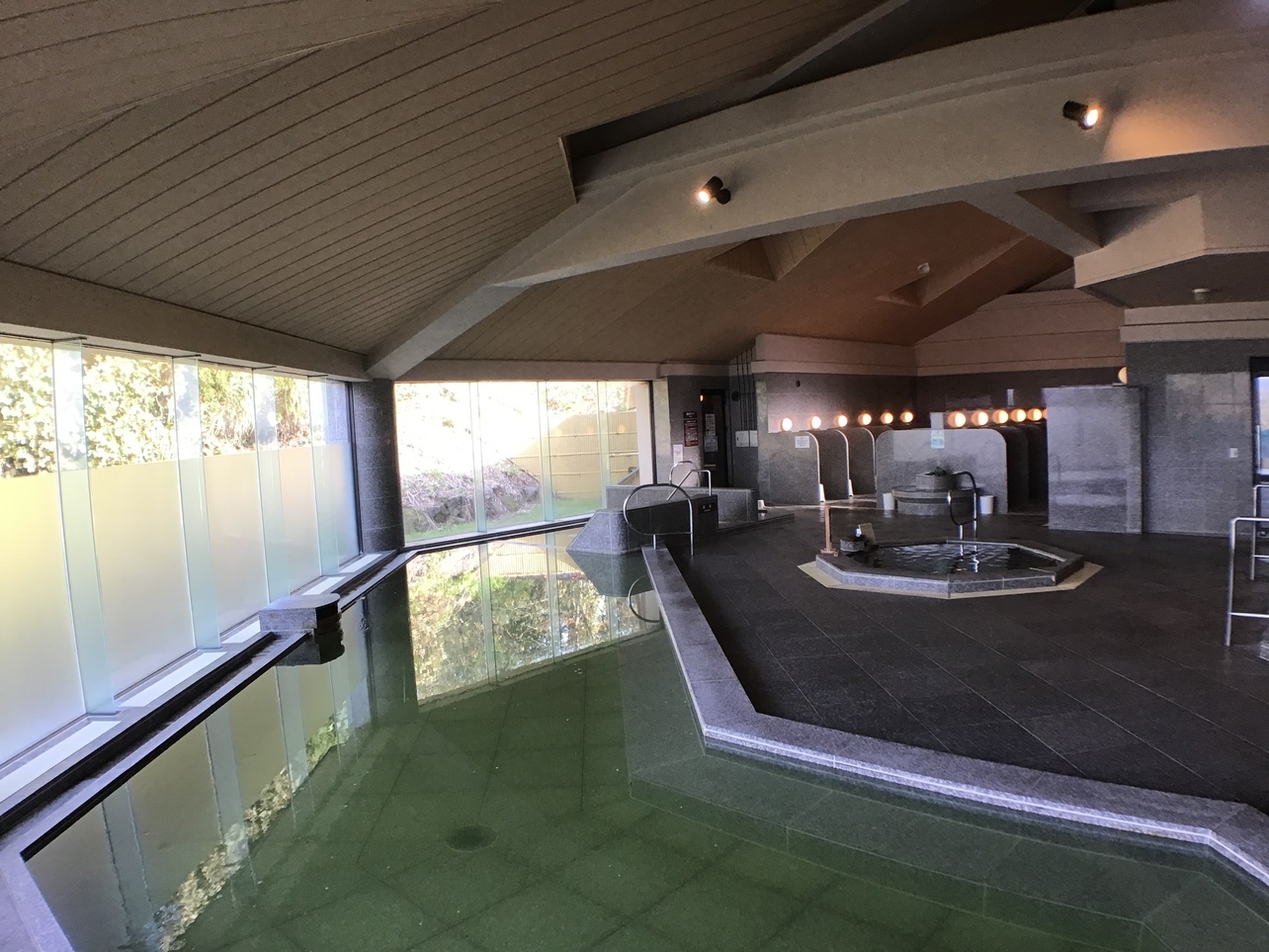 〜とびこみ宿泊大歓迎♪〜　≪美容/数量限定≫　■厳選スキンケアセット＆ボディソープ付き■　素泊まり　