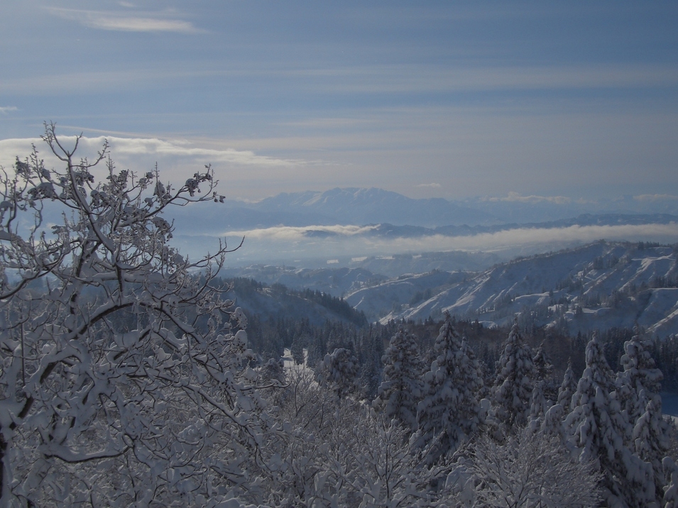 ★１日すべれる★　サンローラから車で約30分の古志高原スキー場１日リフト券付き☆彡　夕朝食付