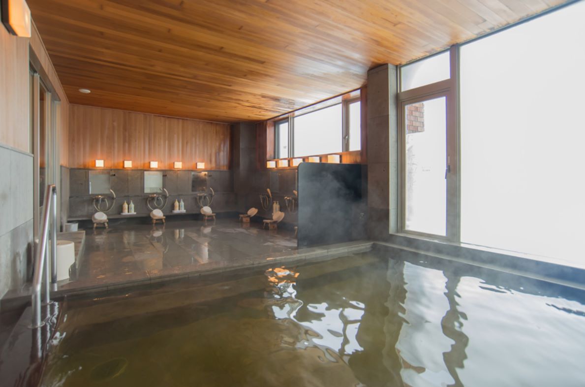 ■ホテル3階大浴場　男湯