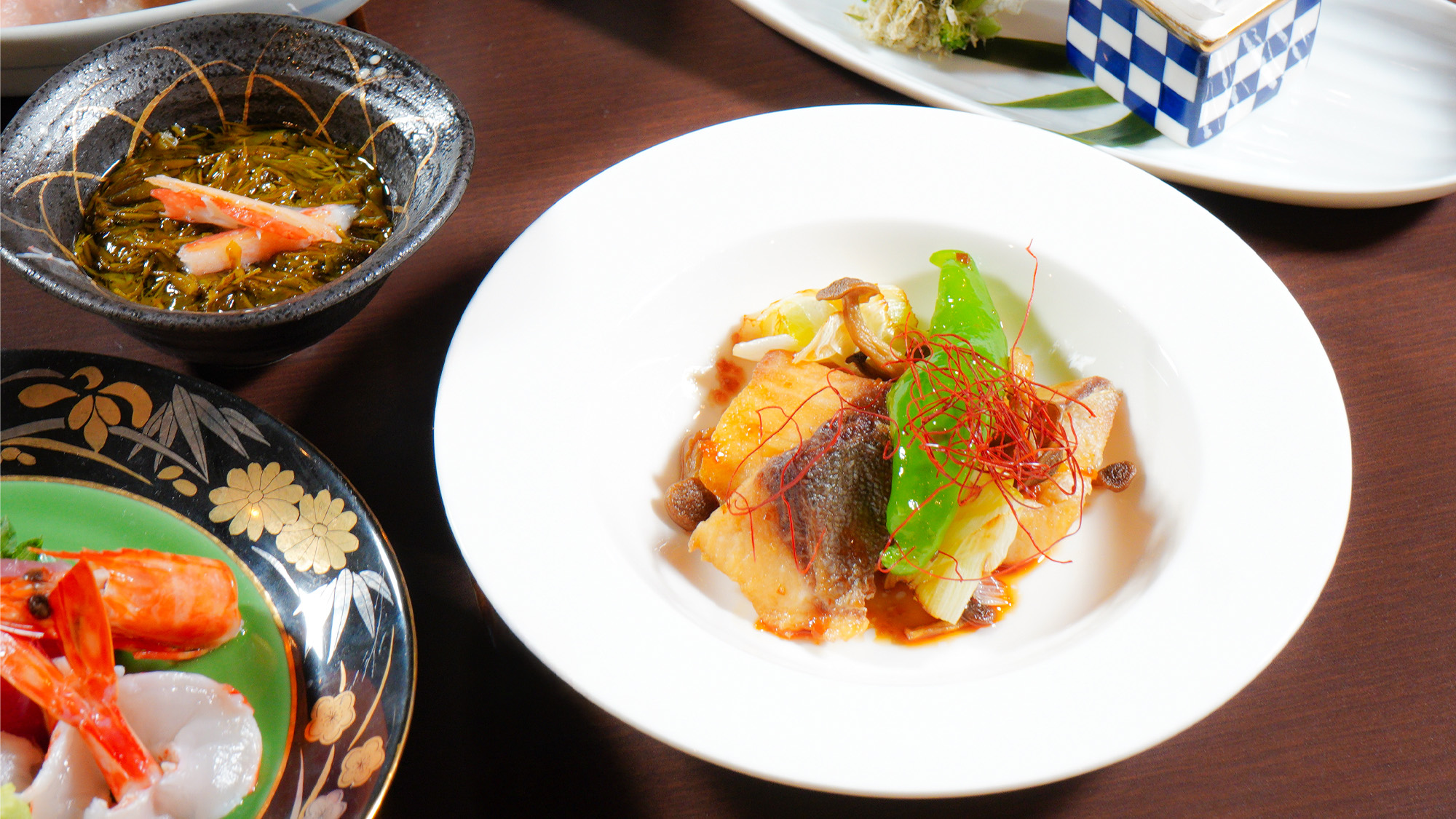 ■夕食メニュー一例