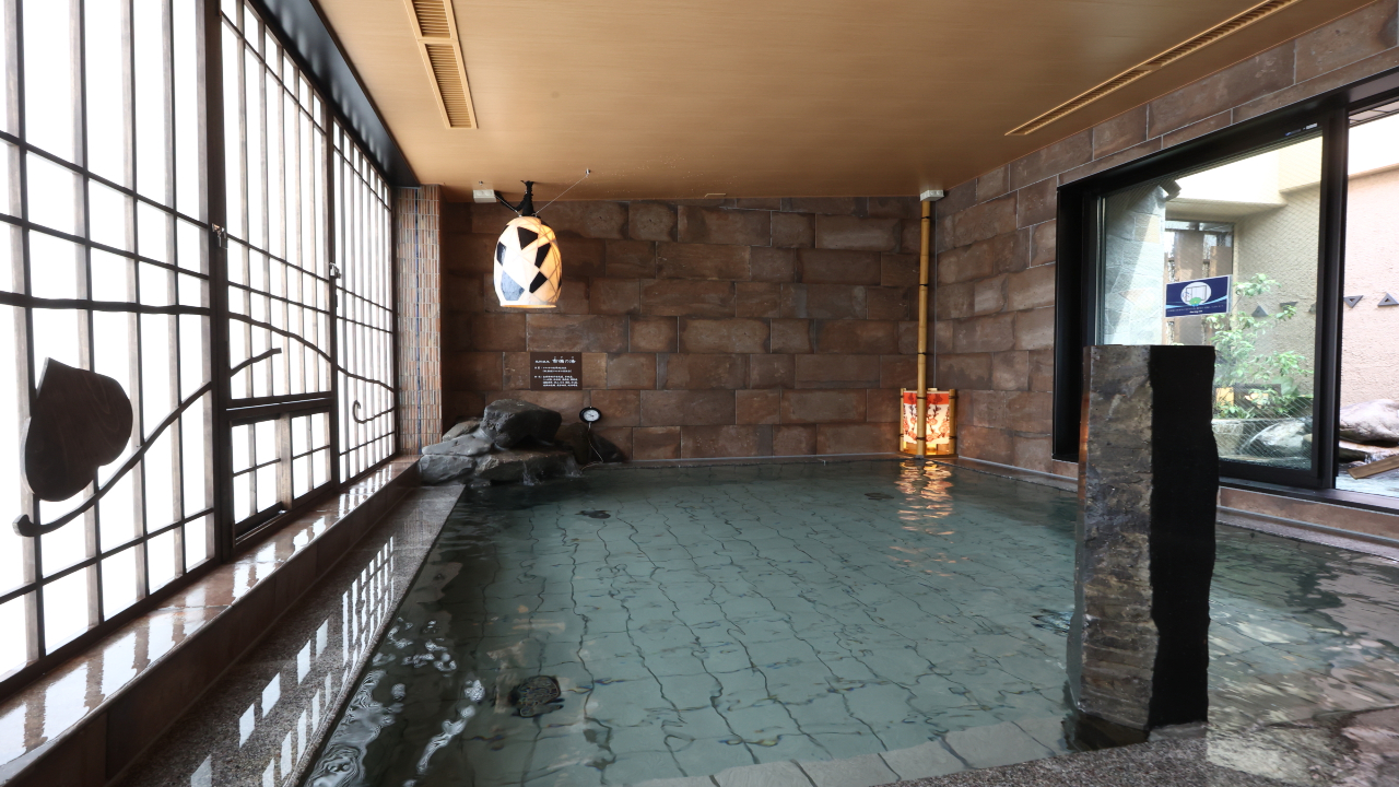 ■ 【天然温泉大浴場】女性内湯