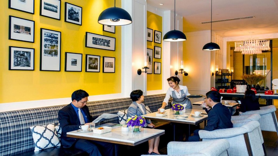 カフェ「Zing」G階