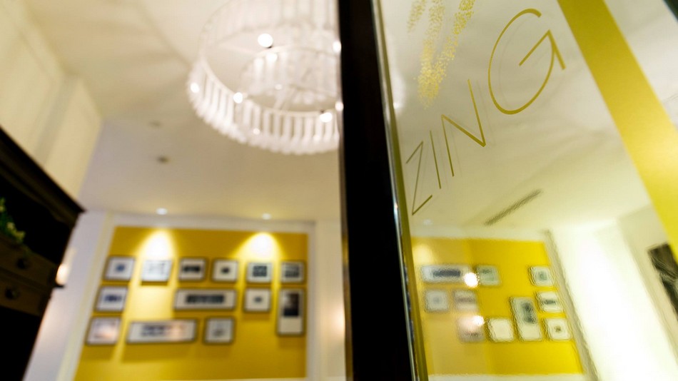 カフェ「Zing」G階