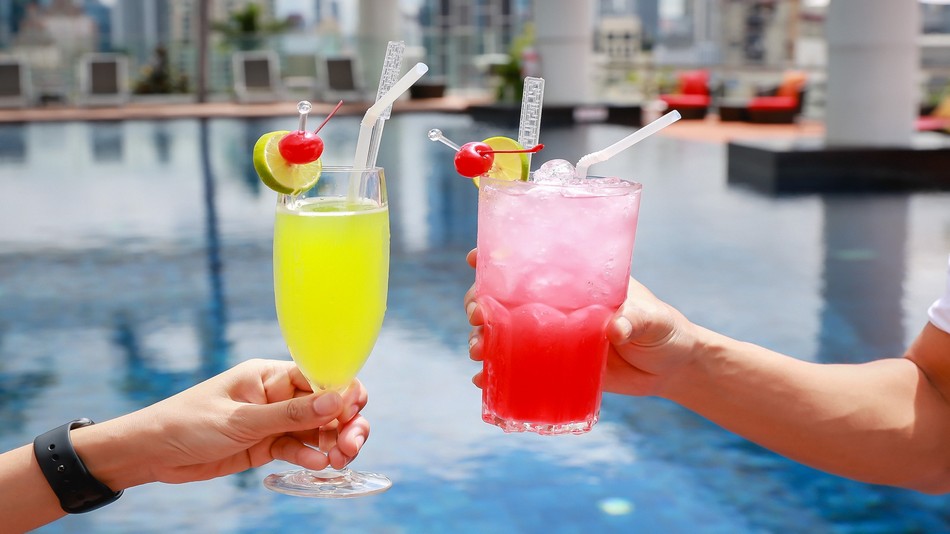 プールサイドバー