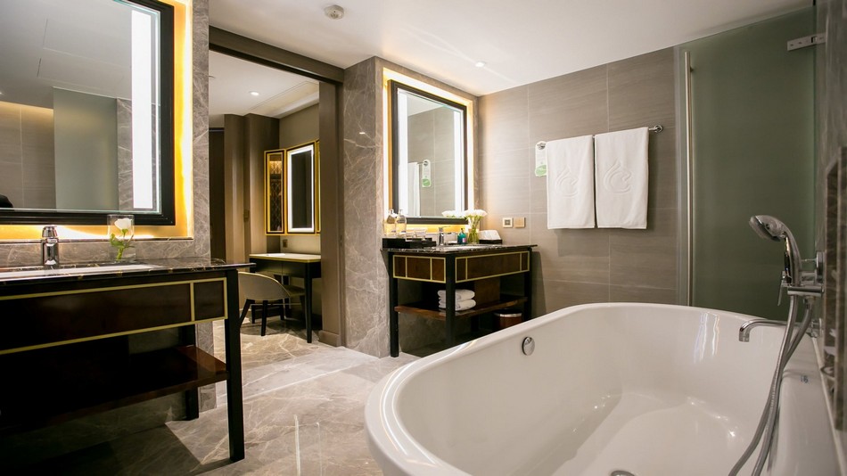 ジュニアスイート