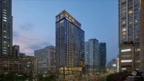24階建て341室の大型ホテル　漢江の雄大な流れを望むロイヤルスイート・ルーム（77平米）あり