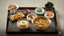朝から楽しむ韓国定食メニューその５　「ソーコギムークック（牛肉と大根のスープ）」