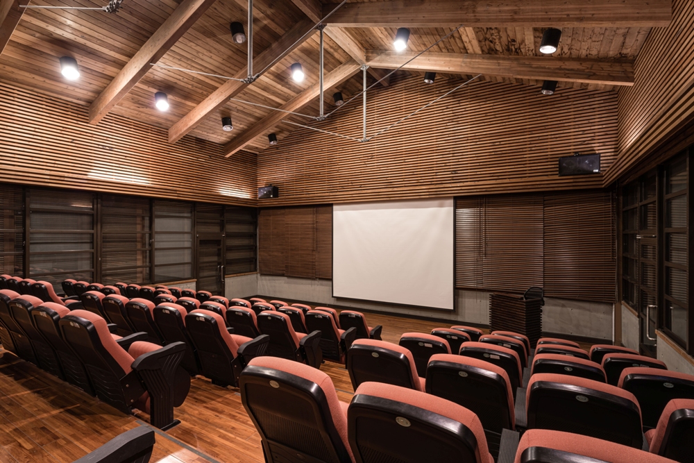 【讀冊間】ミーティングルーム