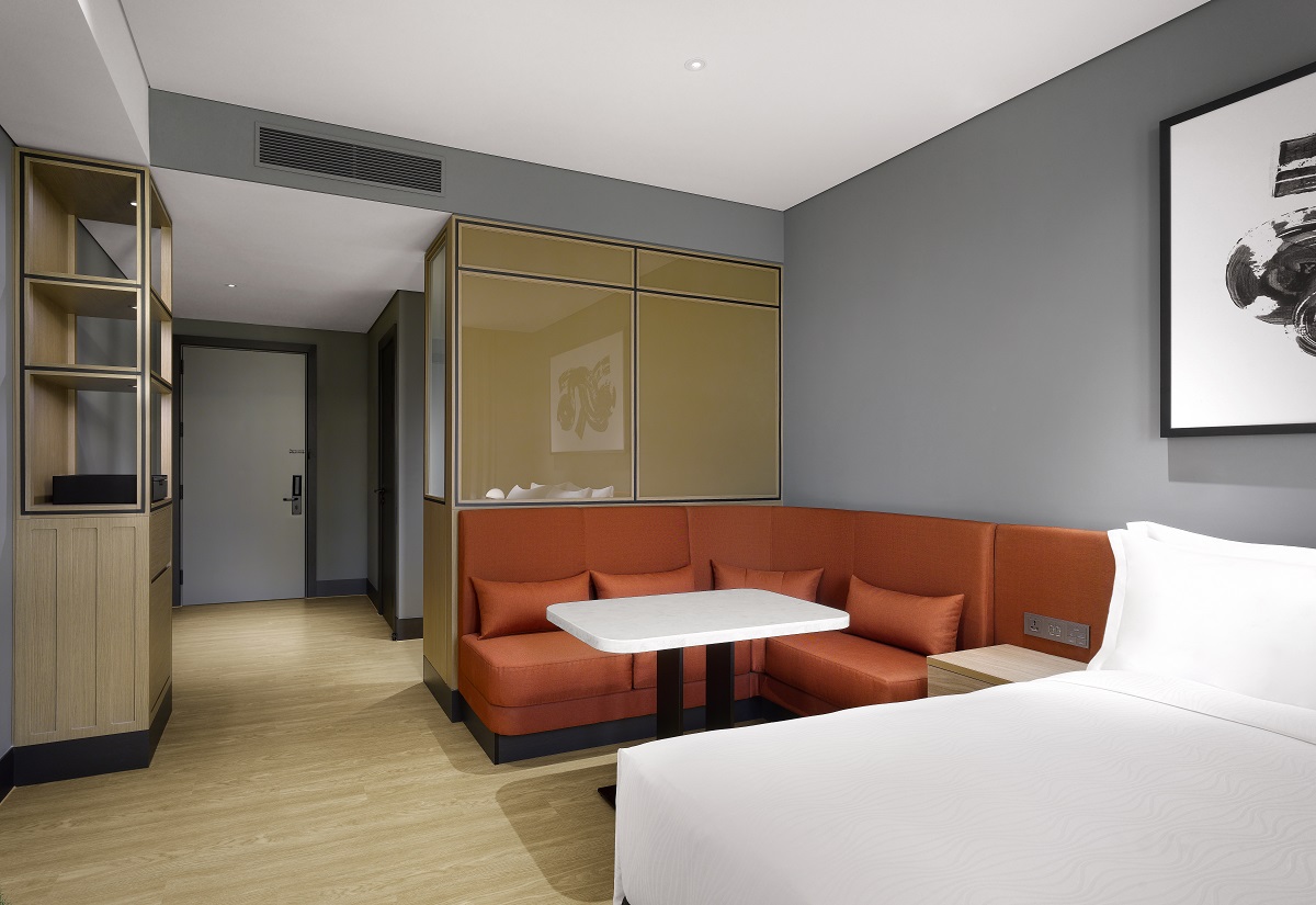 ビジネス デラックス キング