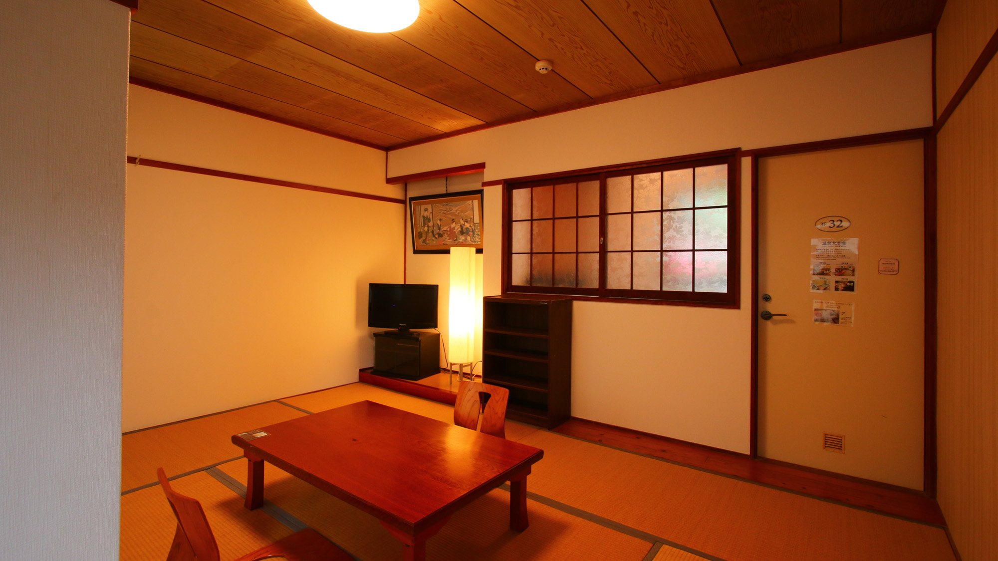 本館　昔ながらの和室