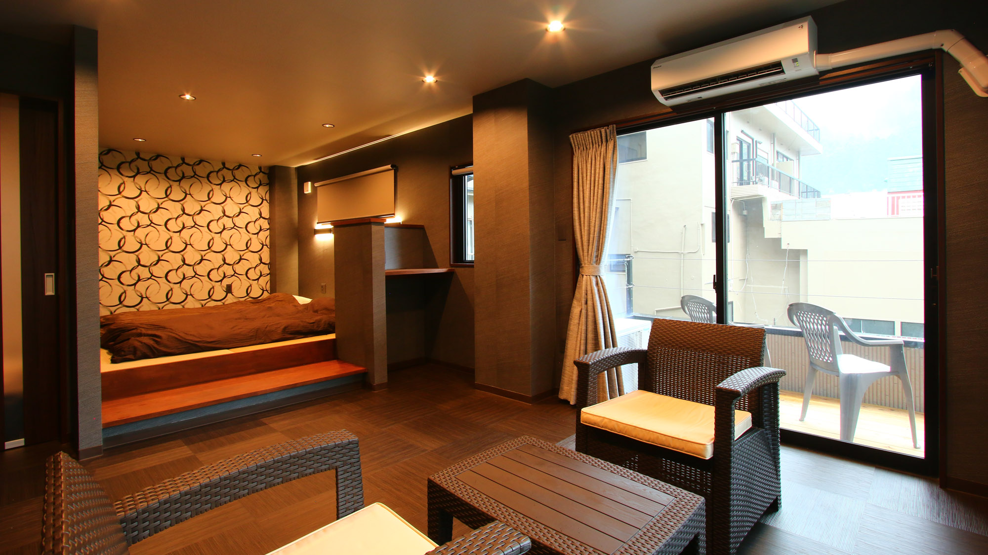 新館　特別室（ゆっくりくつろげるお部屋です）