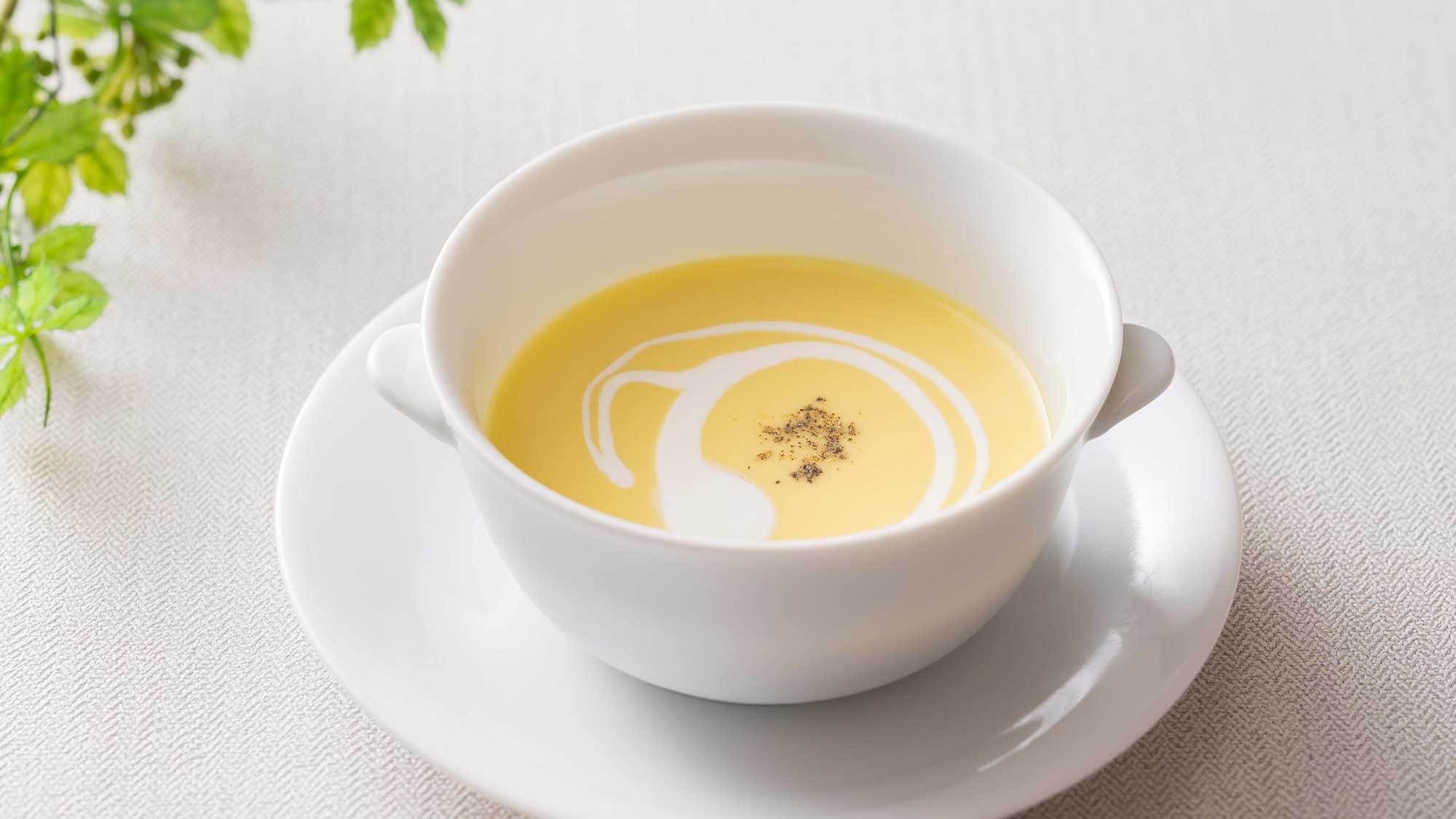 【スタンダード朝食付】彩り豊かな和洋40種ブッフェ＆ライブキッチンの出来立てオムレツを楽しむ