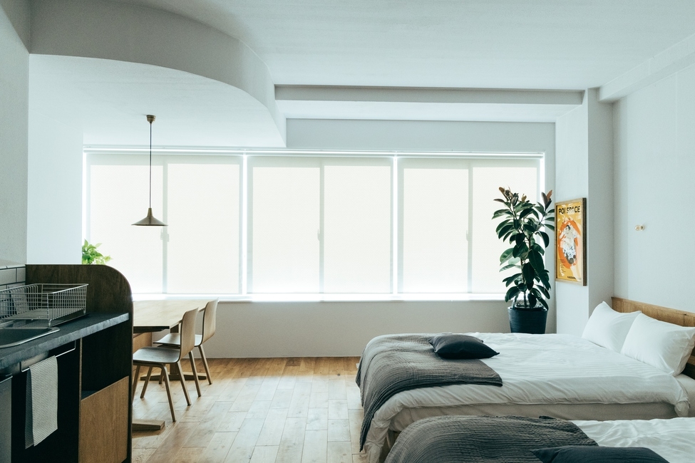 ルームチャージ型：テーブル・チェア完備：一人で広々：複数利用でもお得