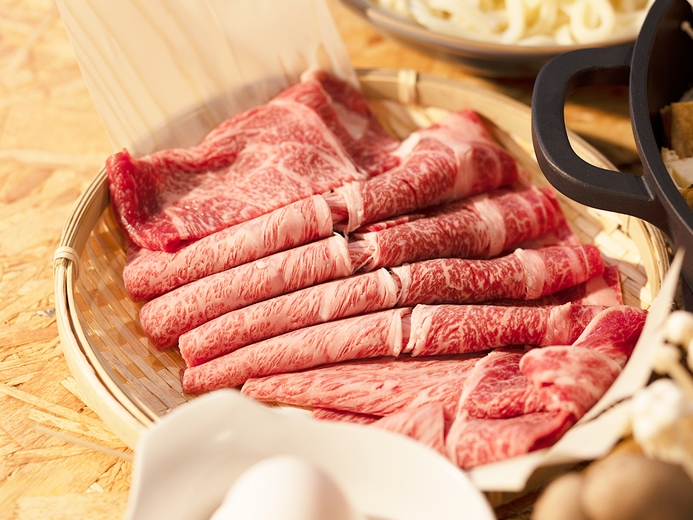 【冬季限定】1泊2食付き・厳選国産和牛を堪能する至福のすき焼きプラン／朝食はできたてホットサンド♪