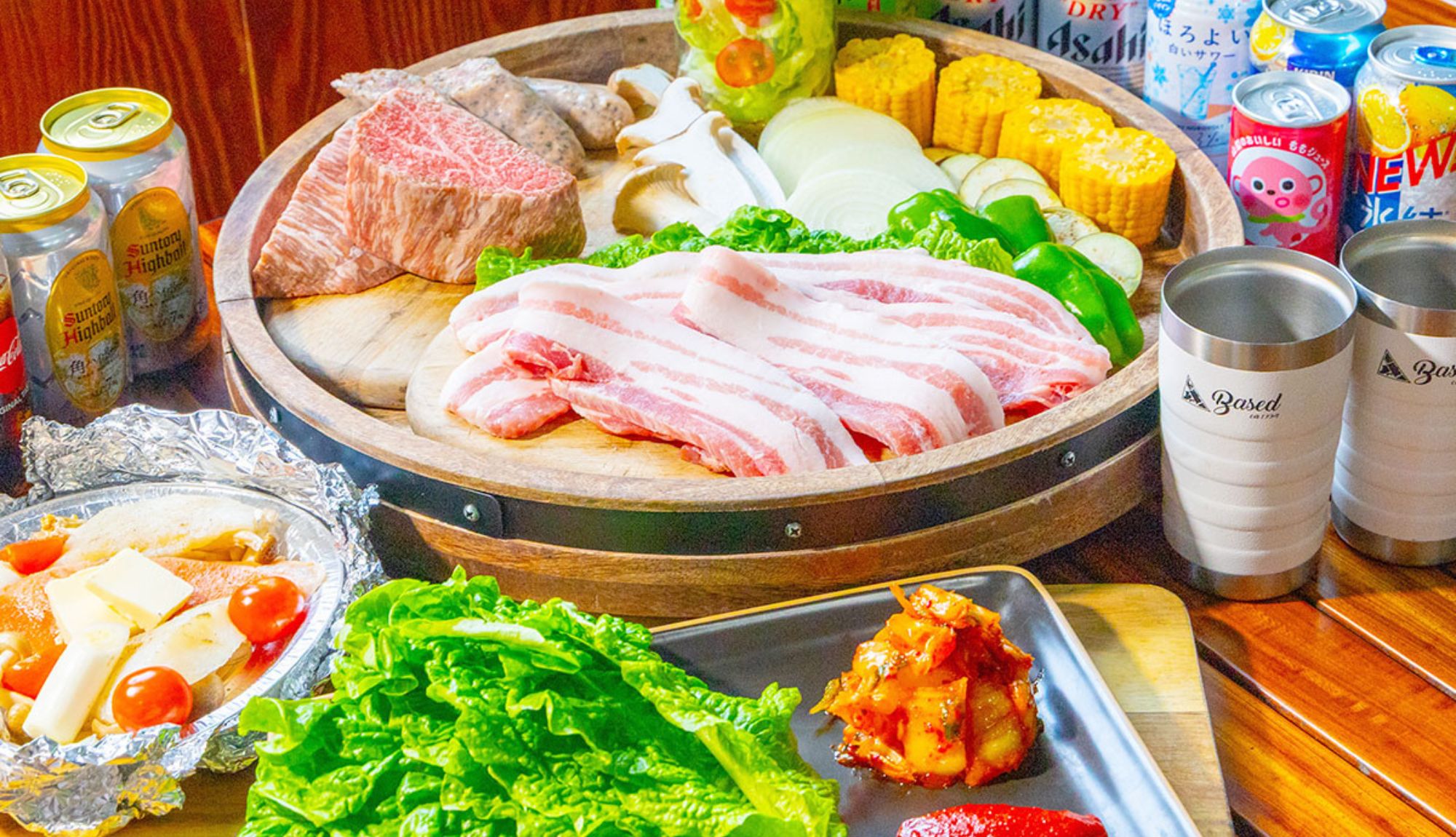 とろりとろけるジューシーな口当たり山梨県産甲州富士桜ポークと味わい深い国産牛の肉肉BBQセット