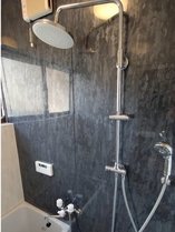 ダブルシャワー