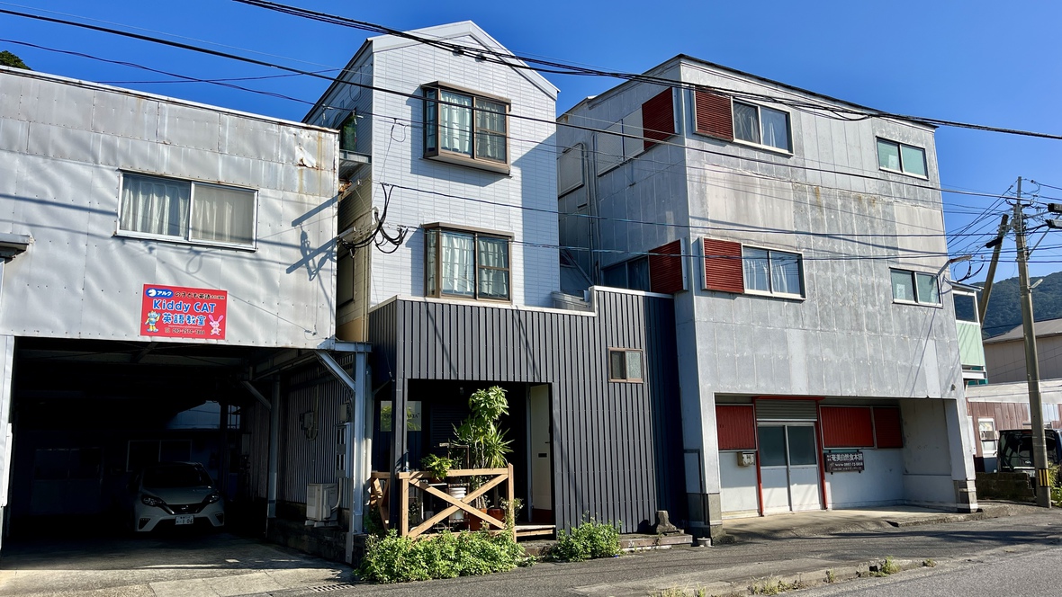 【事前決済専用】禁煙｜別館クラブハウス（個室）☆南国瀬戸内町の元一軒家☆素泊まり