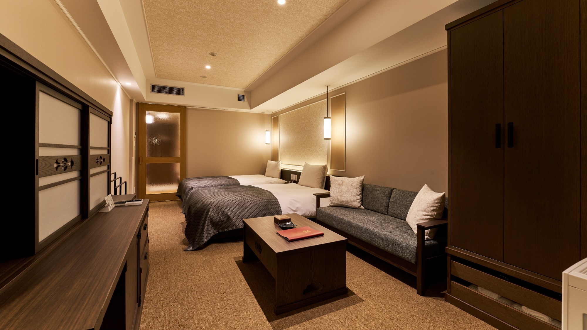 【ツイン】日本風と西洋風を程よく取り混ぜた空間。