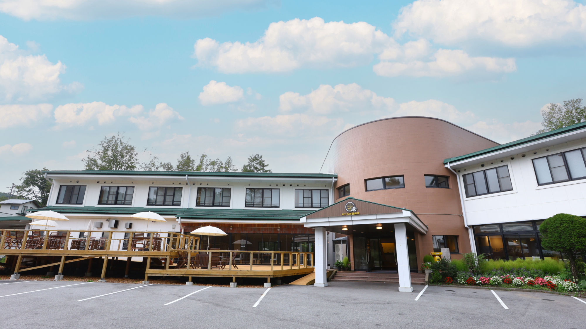 ■ホテル　外観
