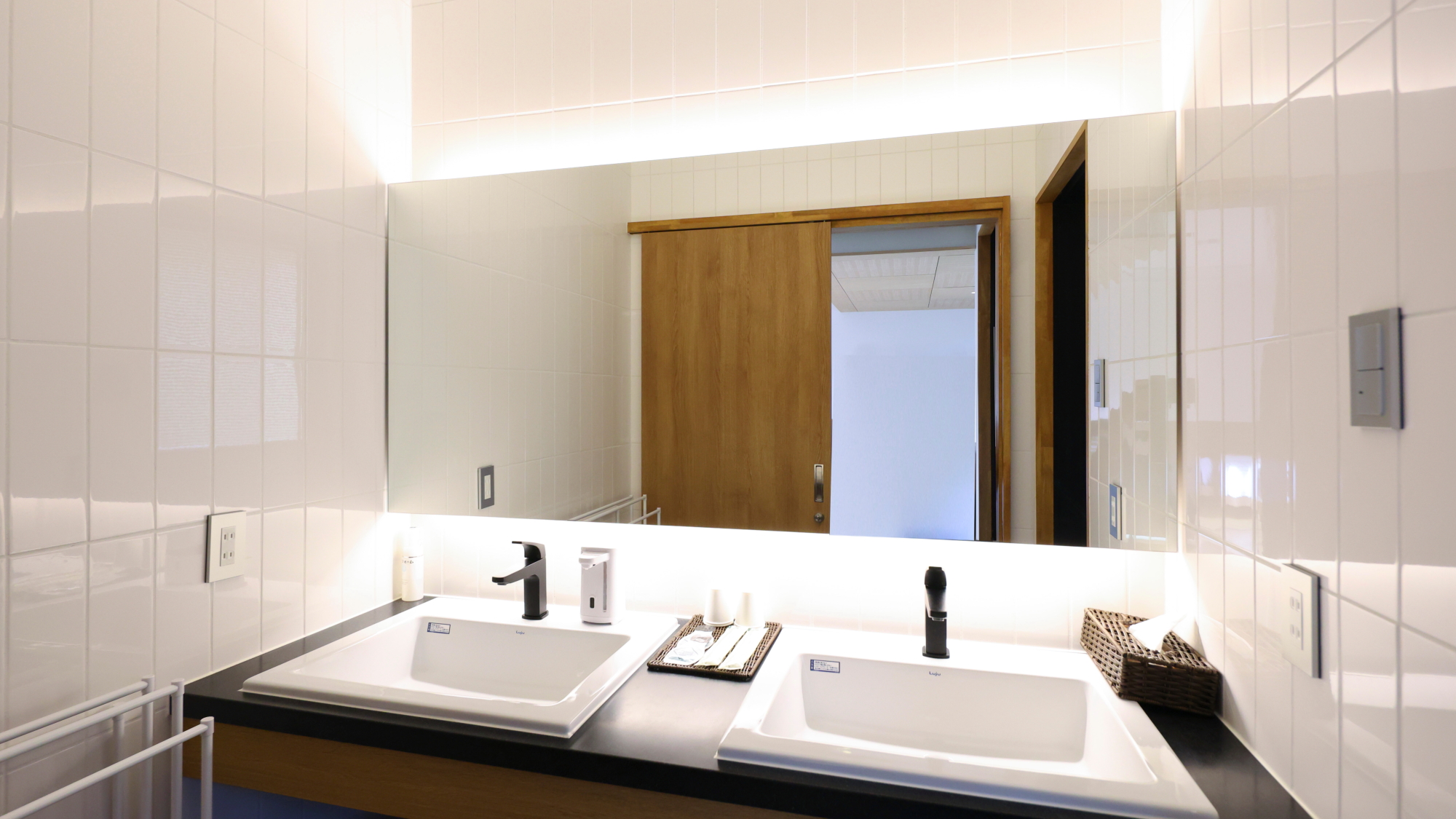 ■【半露天風呂付・和洋室】御嶽山眺望／55平米／～6名