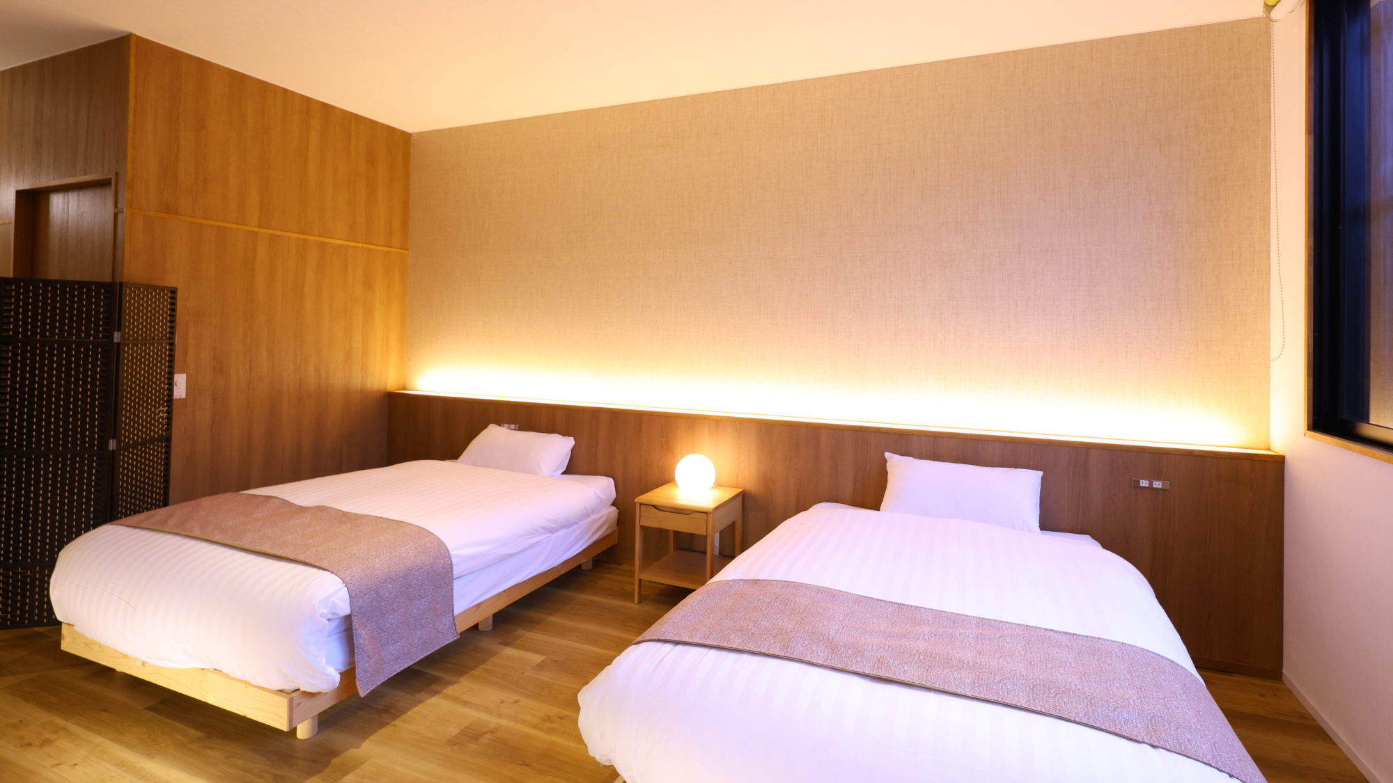 ■【ゆったりツインルーム】御嶽山側／27平米／～3名