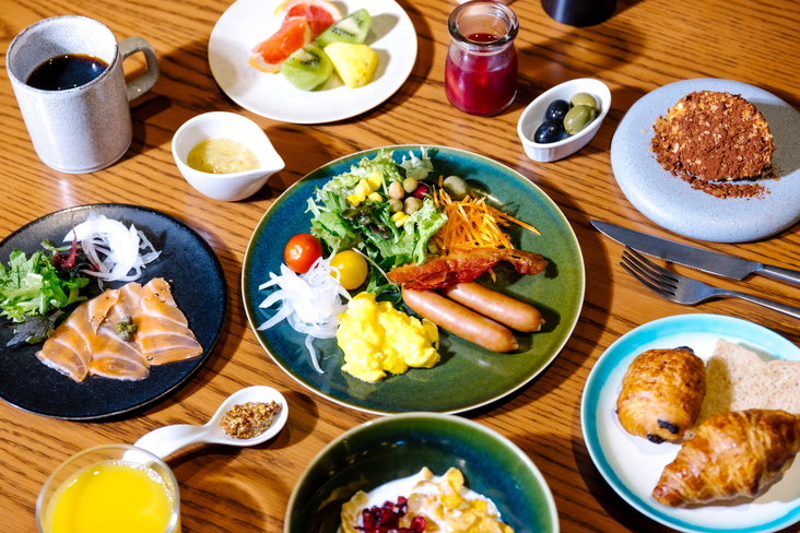 朝食