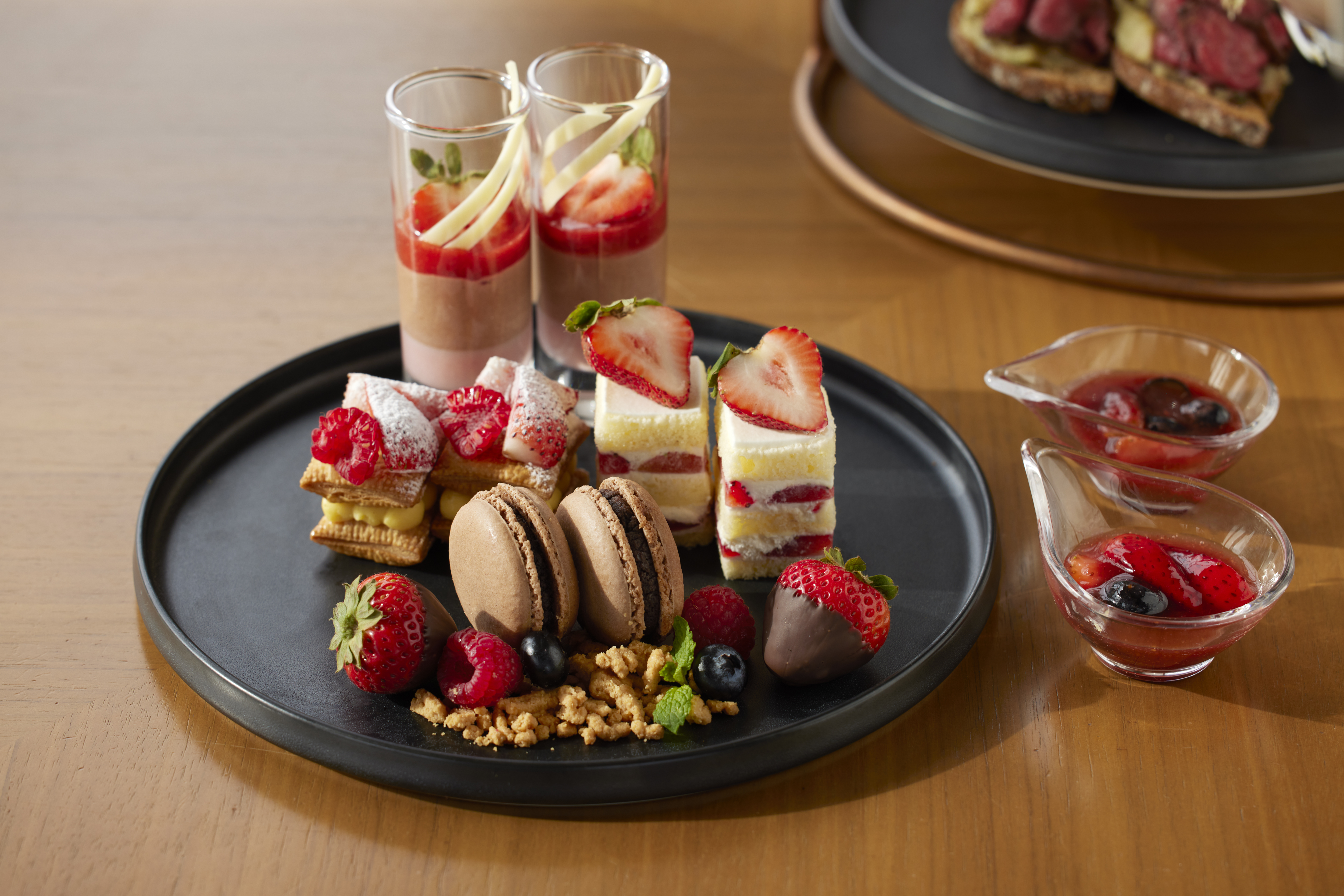 2025-2026冬限定　ストロベリーアフタヌーンティー