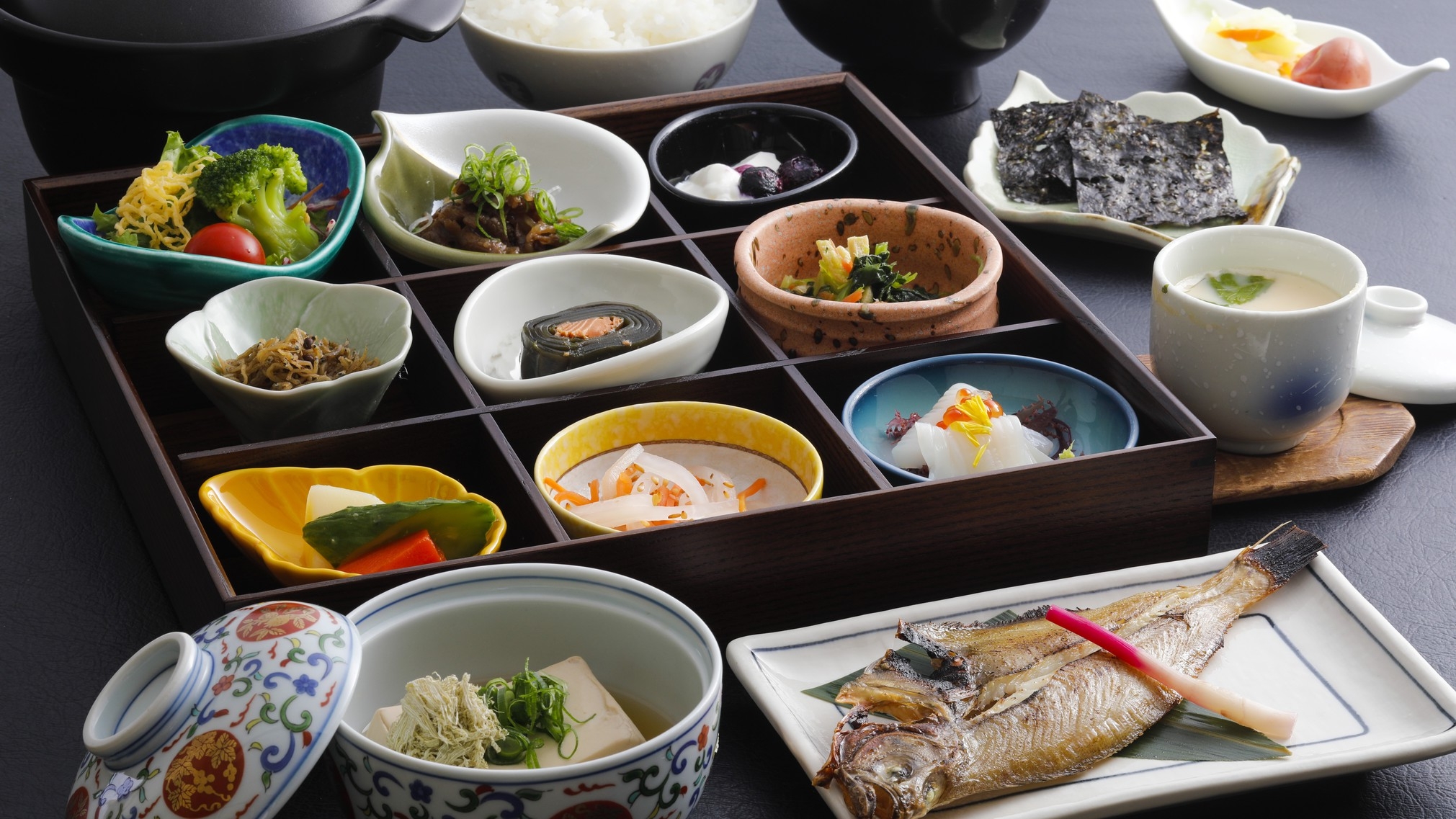 【春・特選懐石】食材の宝庫・丹後の春の味覚を贅沢に堪能！