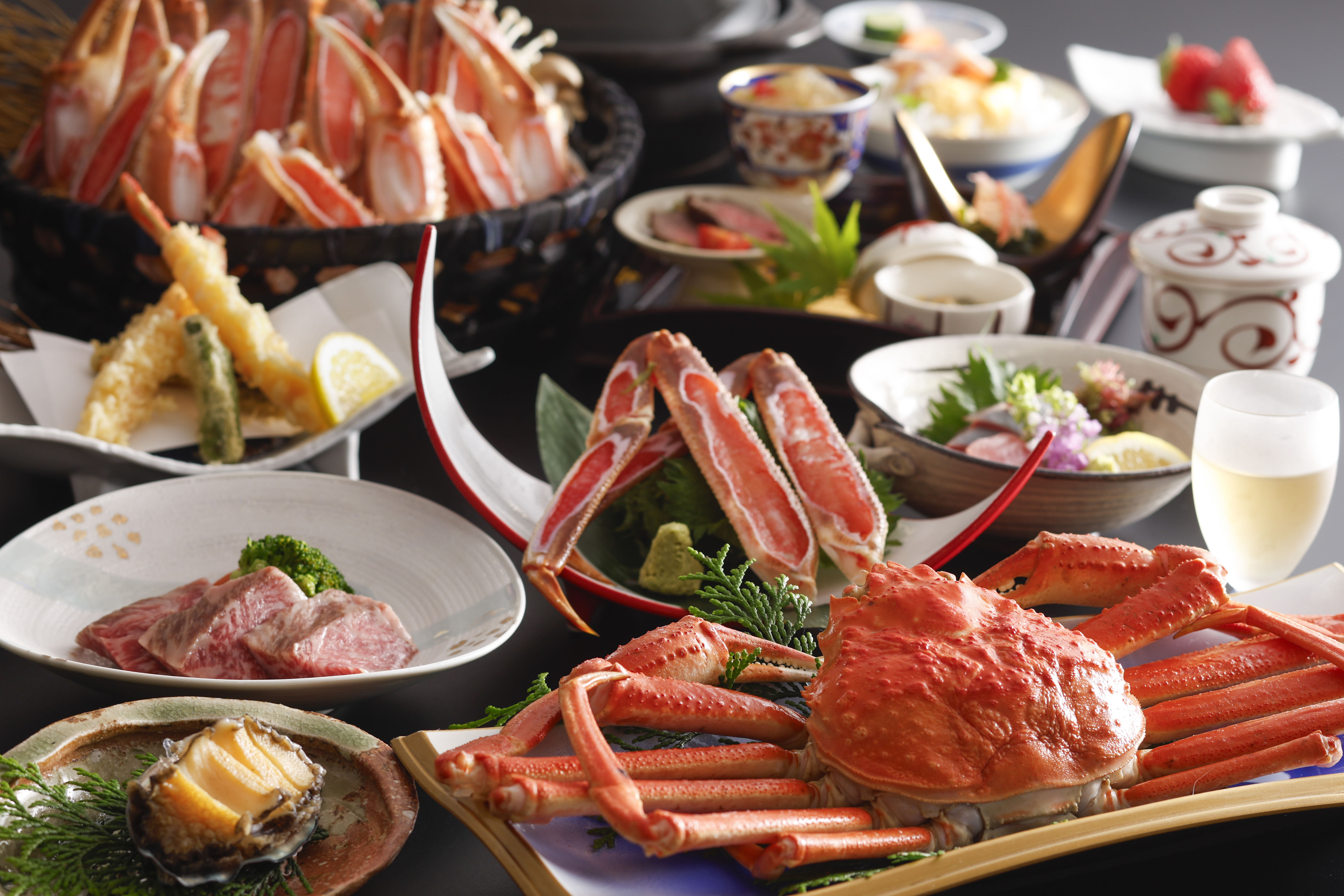 活鮑＆京都牛が味わえるカニフルコース「九頭龍」