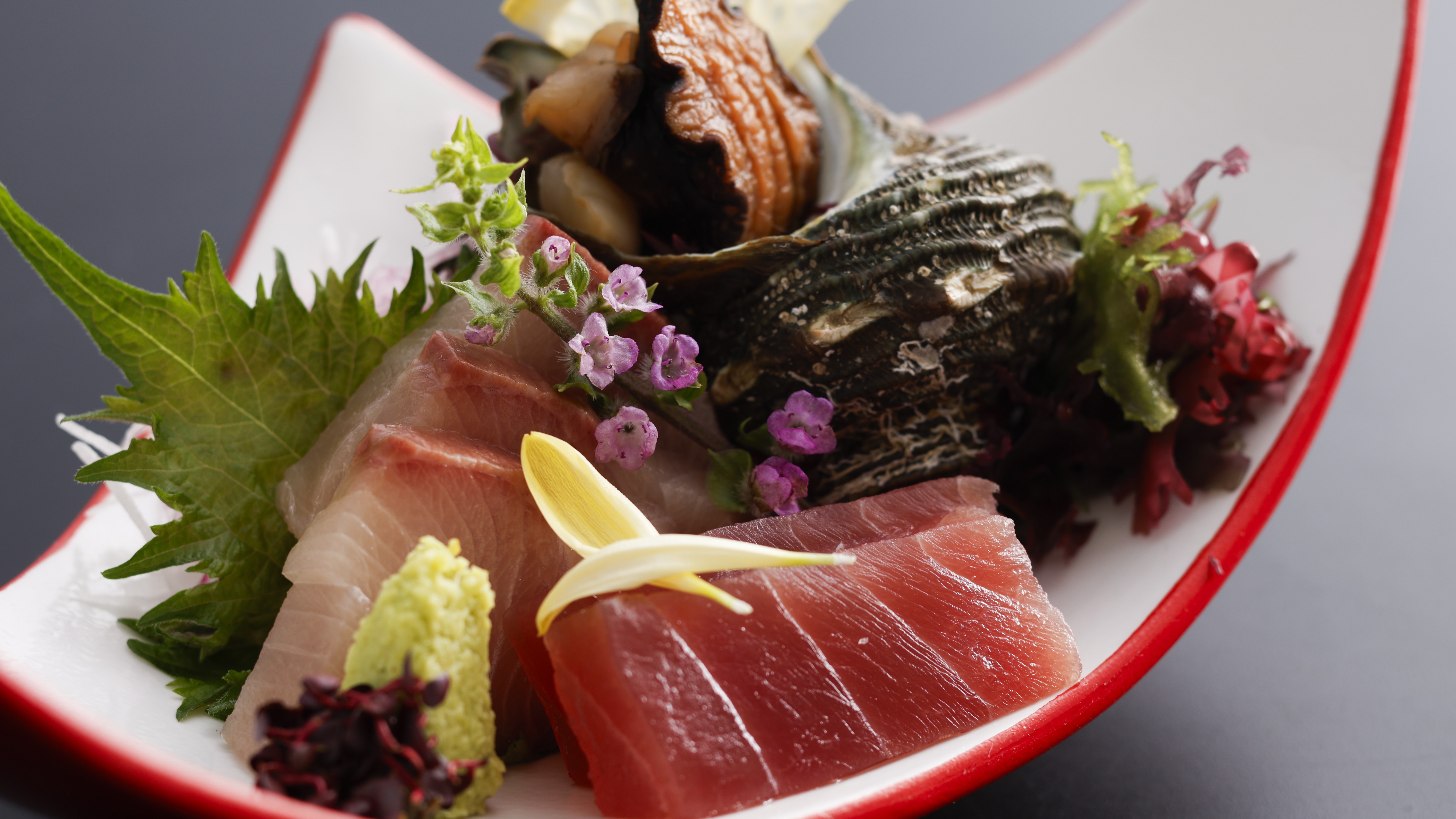 【春のお料理】向付（旬の鮮魚を使用したお造り３種盛り）