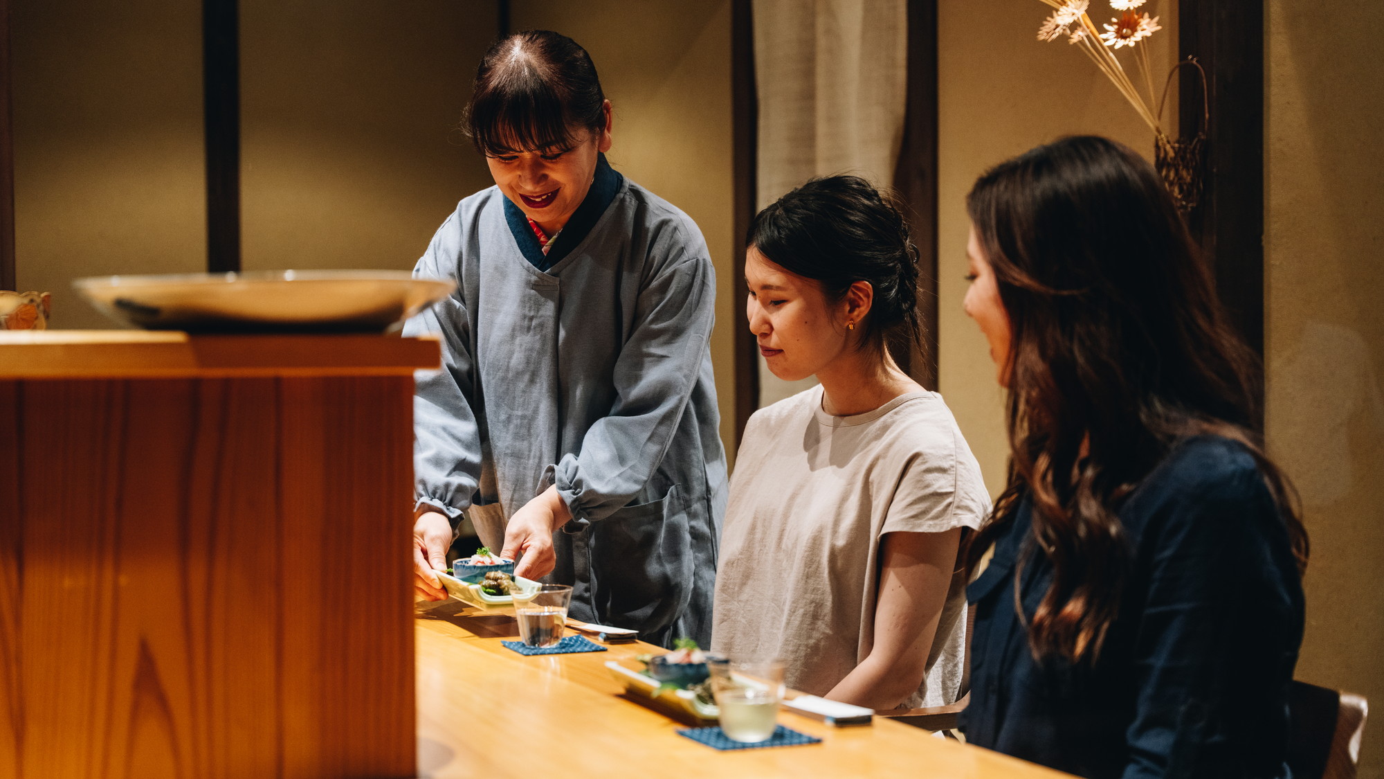 【夕食】八女の旬の食材を使い、一つ一つ丁寧に仕上げていきます