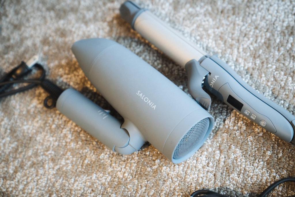 アメニティ　ヘアドライヤー　ヘアアイロン